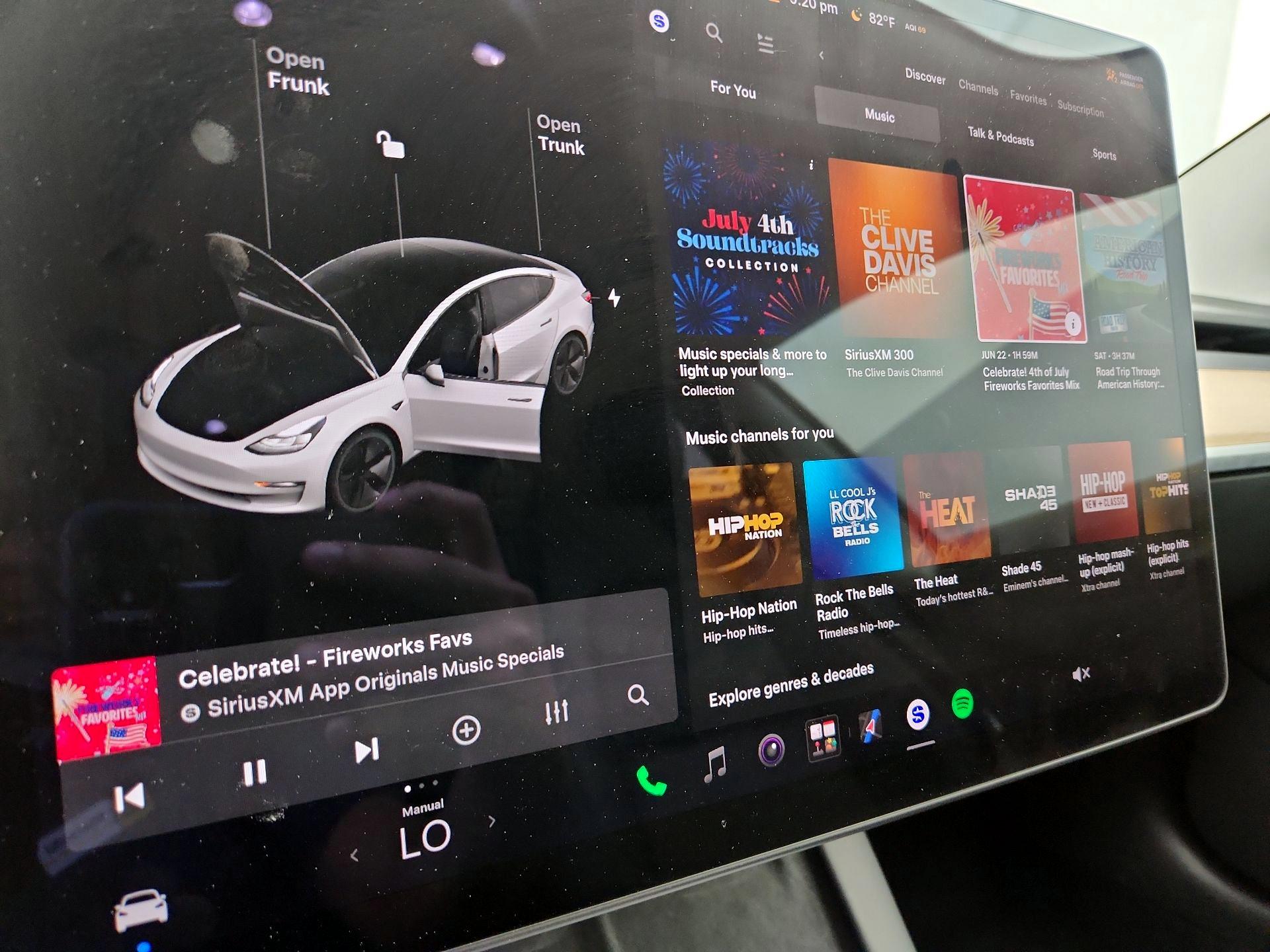Thumbnail: 2021 Tesla Model 3 - 15
