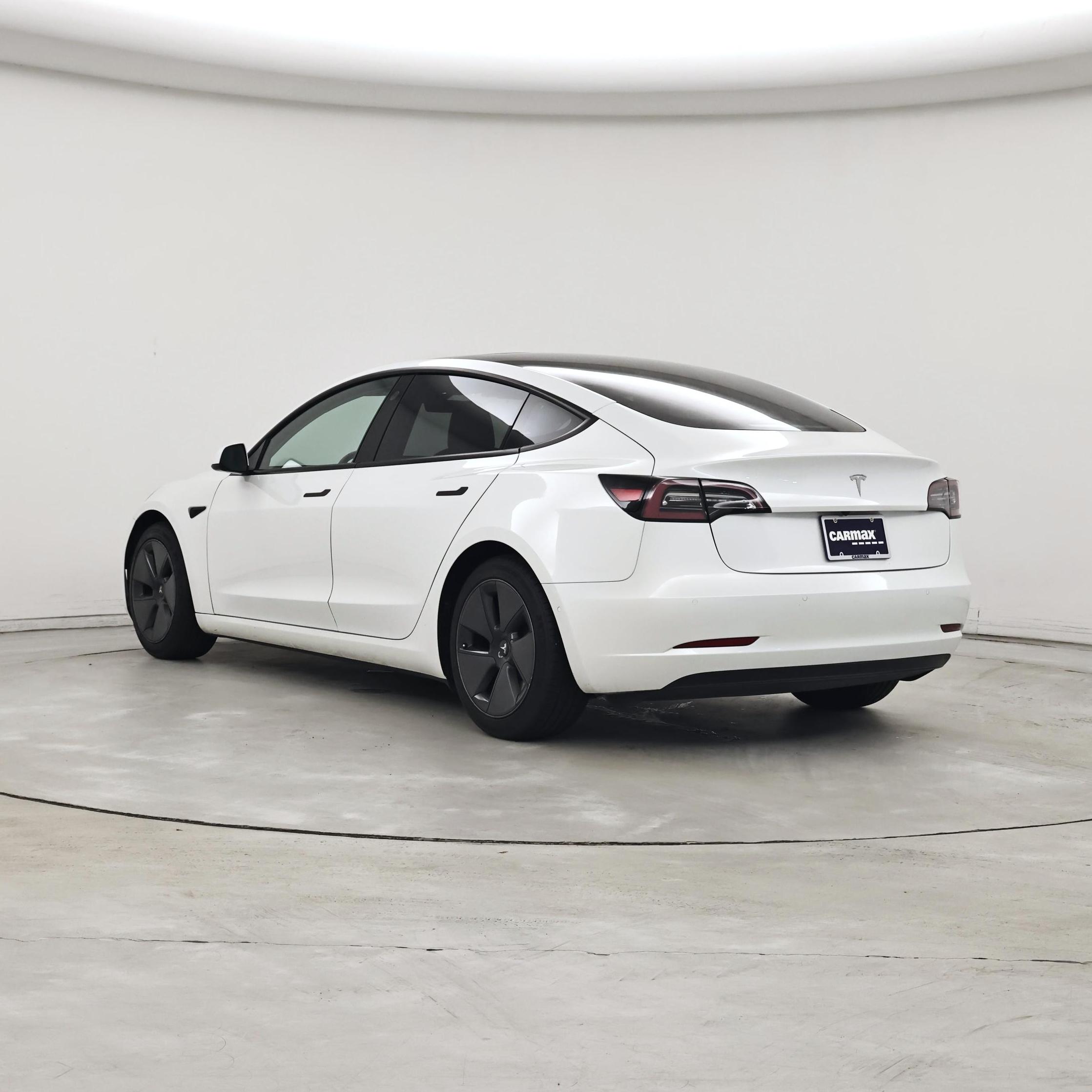 Thumbnail: 2021 Tesla Model 3 - 2