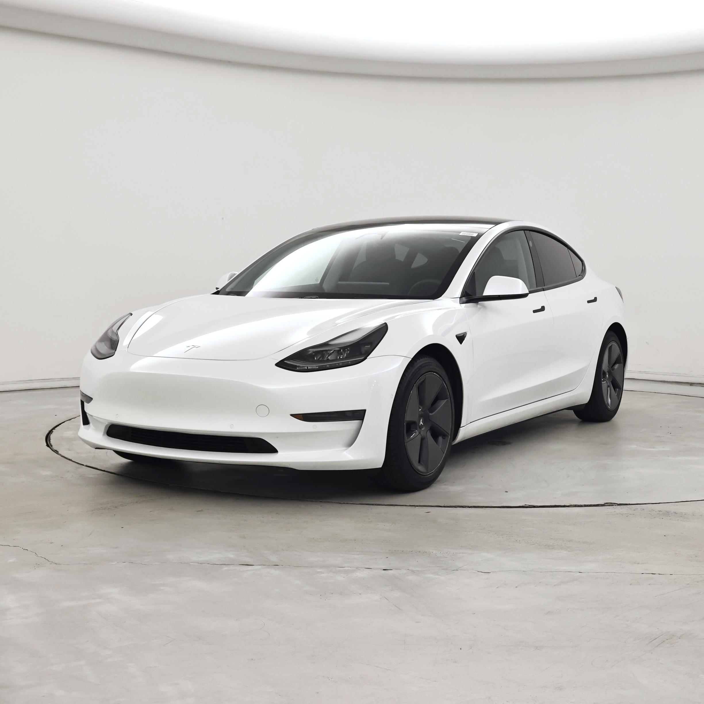 Thumbnail: 2021 Tesla Model 3 - 4