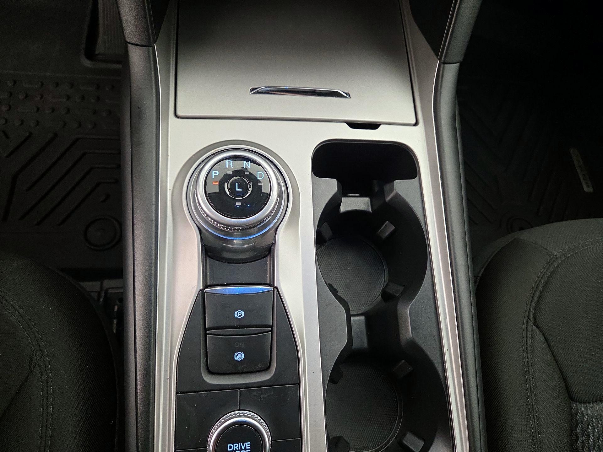 Thumbnail: 2022 Ford Explorer - 17
