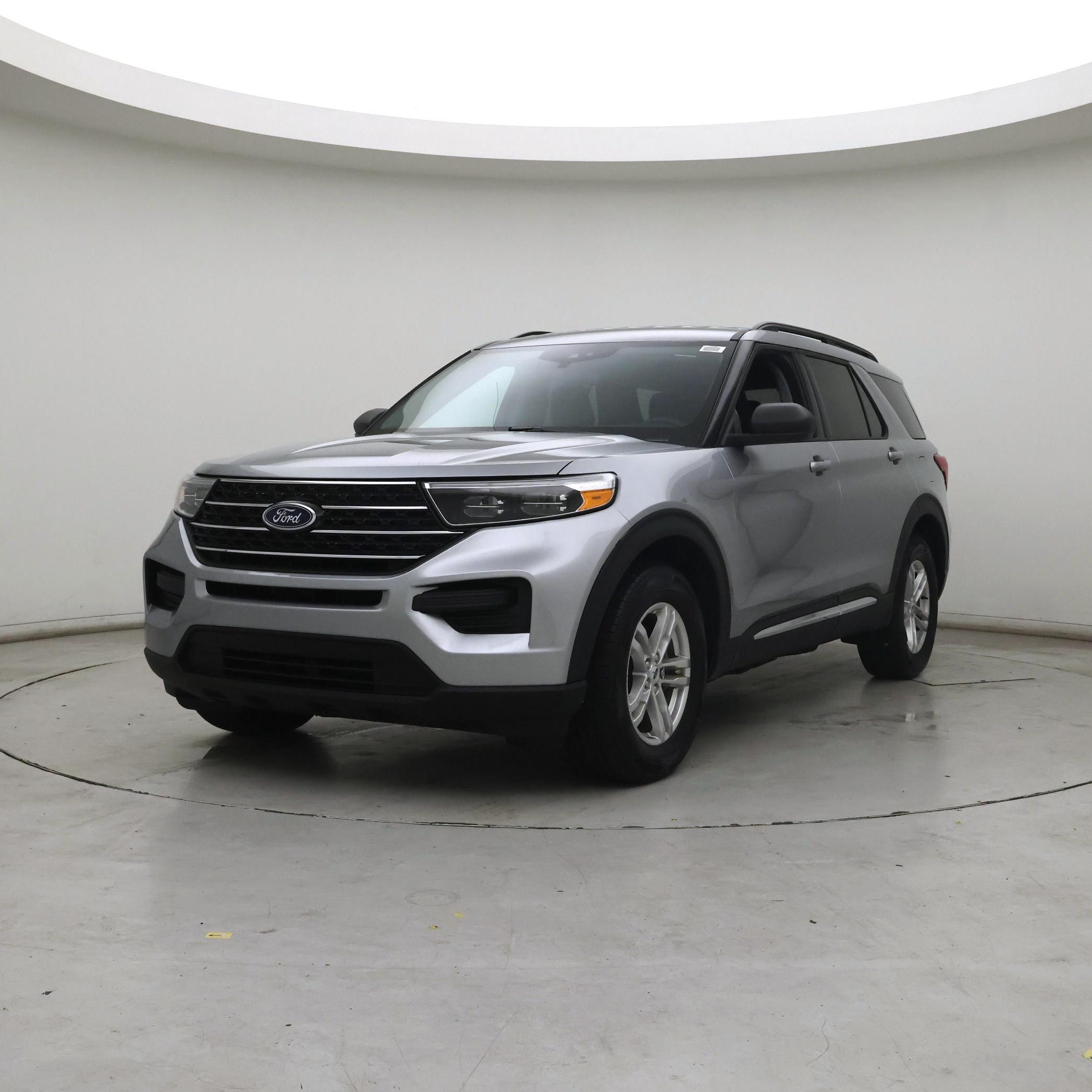 Thumbnail: 2022 Ford Explorer - 4