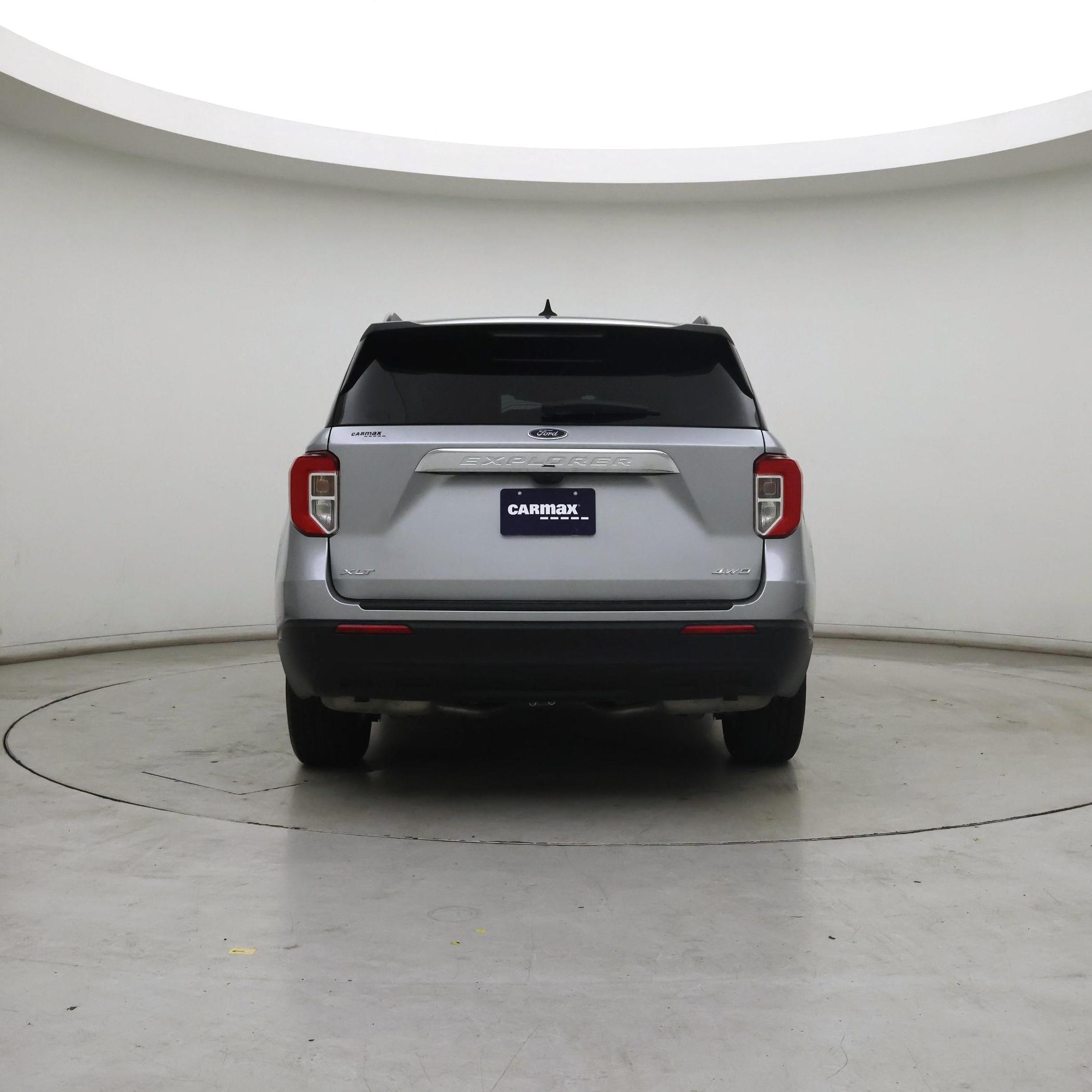 Thumbnail: 2022 Ford Explorer - 6