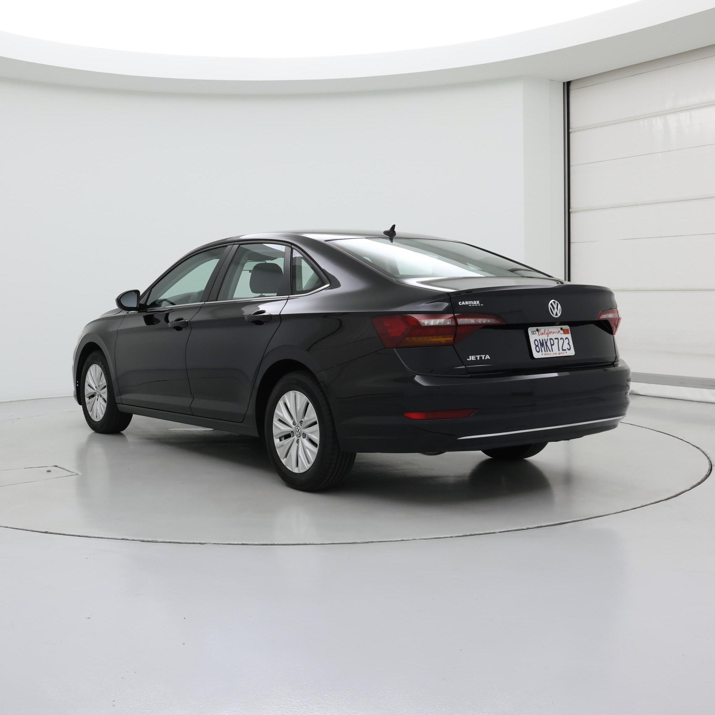 Thumbnail: 2019 Volkswagen Jetta - 2