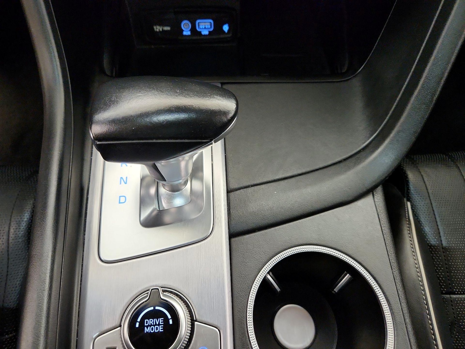 2020 GENESIS G70 Standard - Photo 19