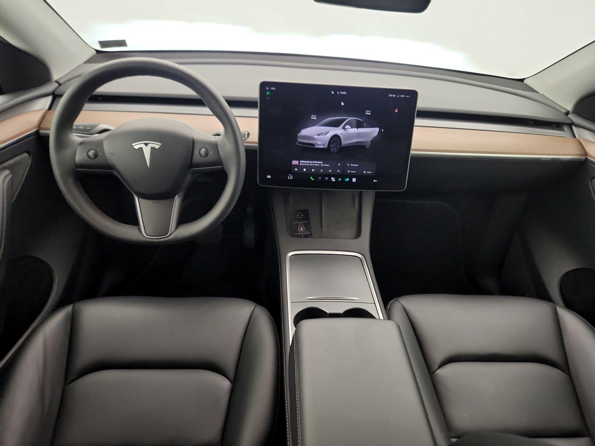 Thumbnail: 2024 Tesla Model Y - 9