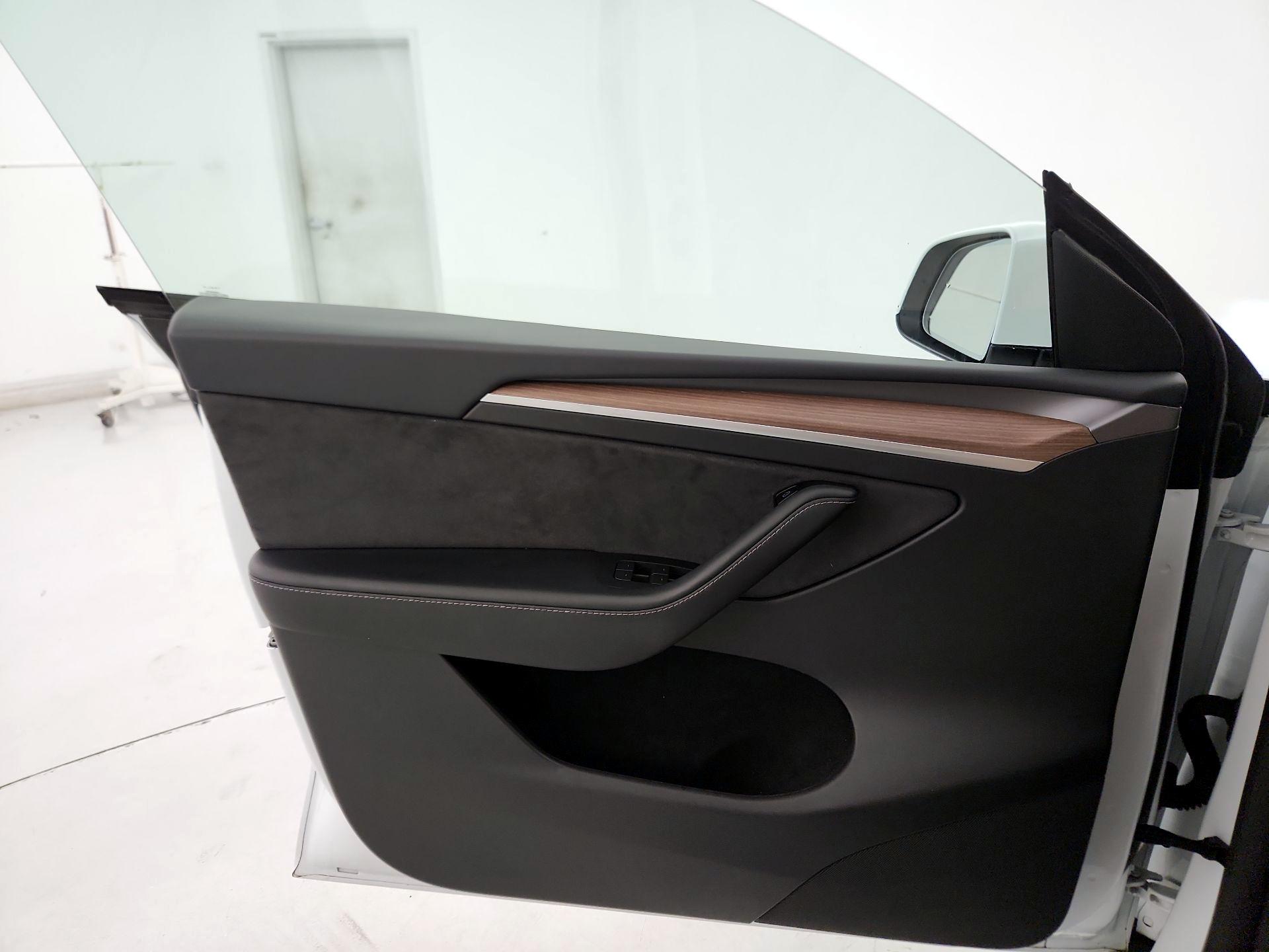 Thumbnail: 2024 Tesla Model Y - 12