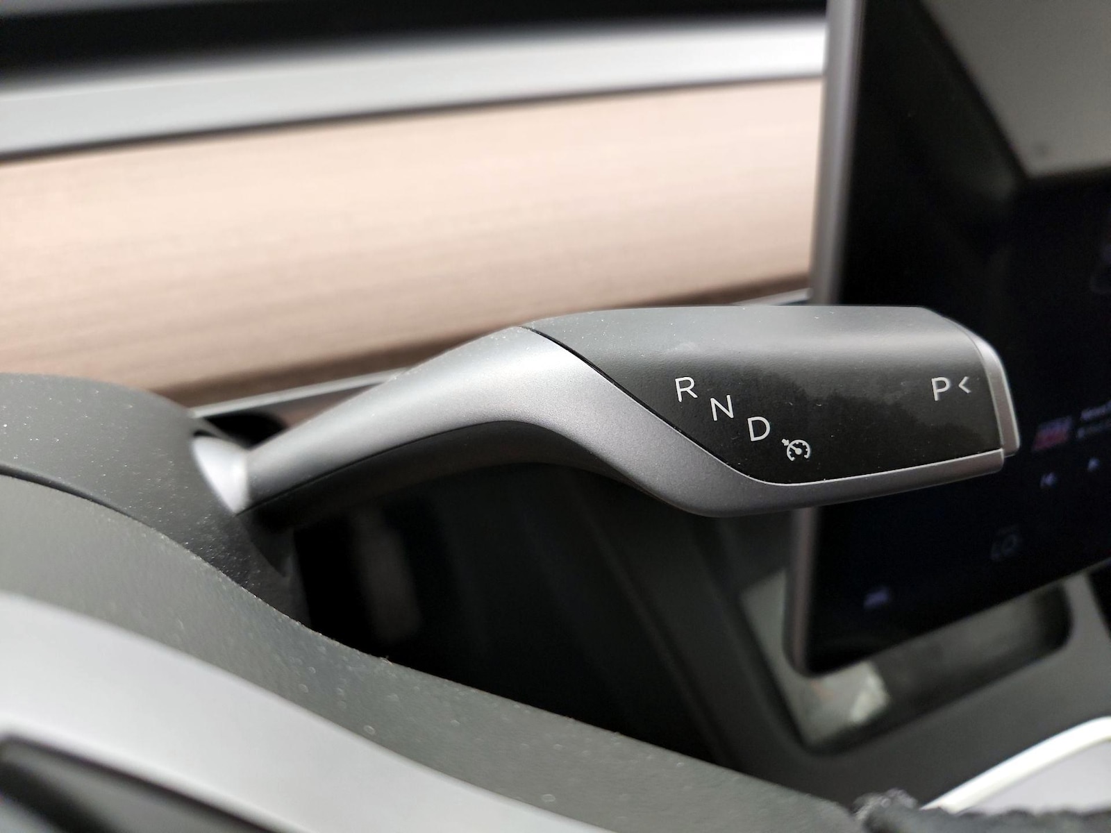 2024 Tesla Model Y Long Range - Photo 17