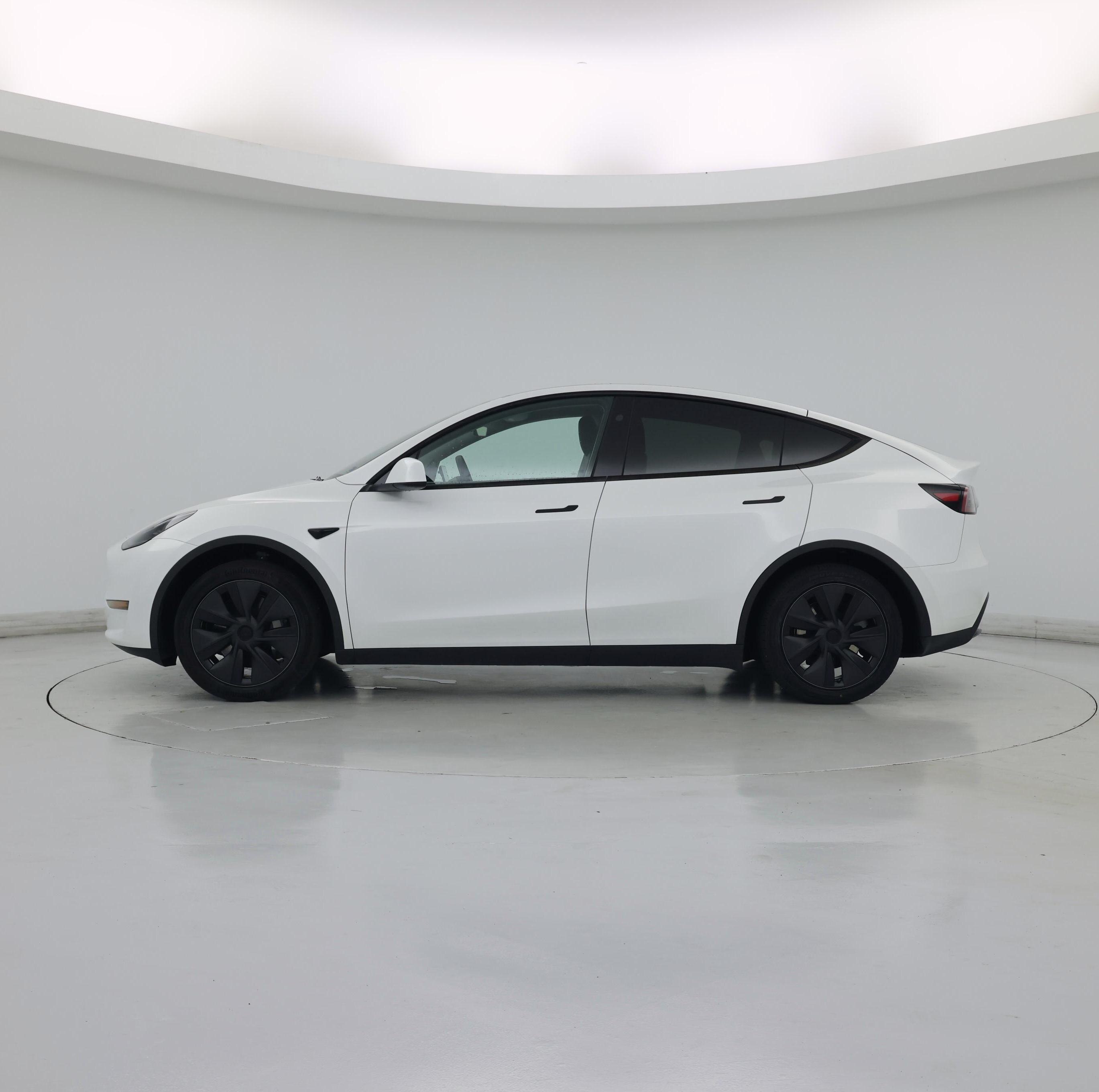 Thumbnail: 2024 Tesla Model Y - 3
