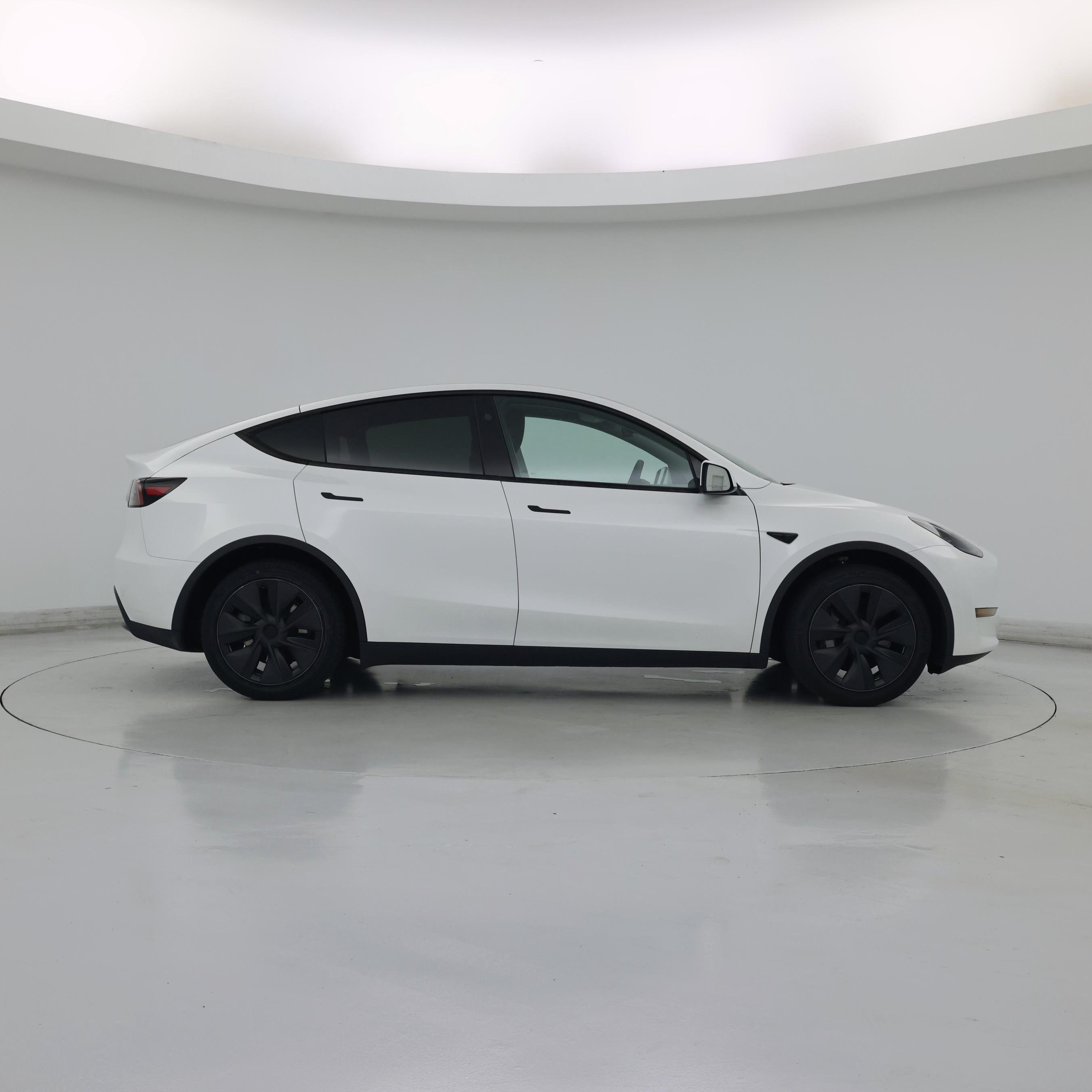 Thumbnail: 2024 Tesla Model Y - 7