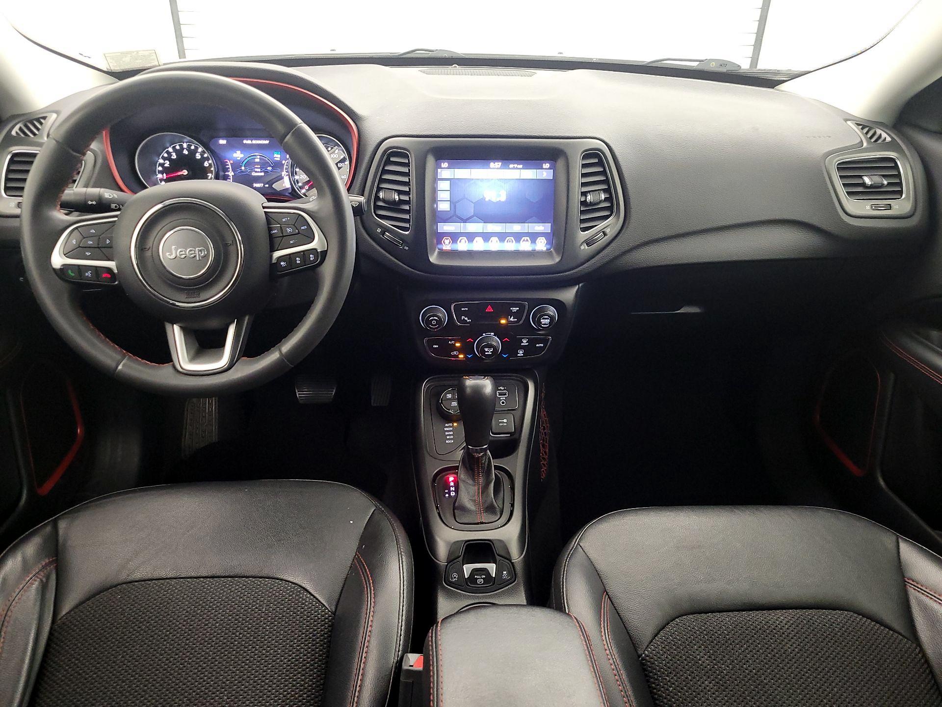Thumbnail: 2021 Jeep Compass - 9