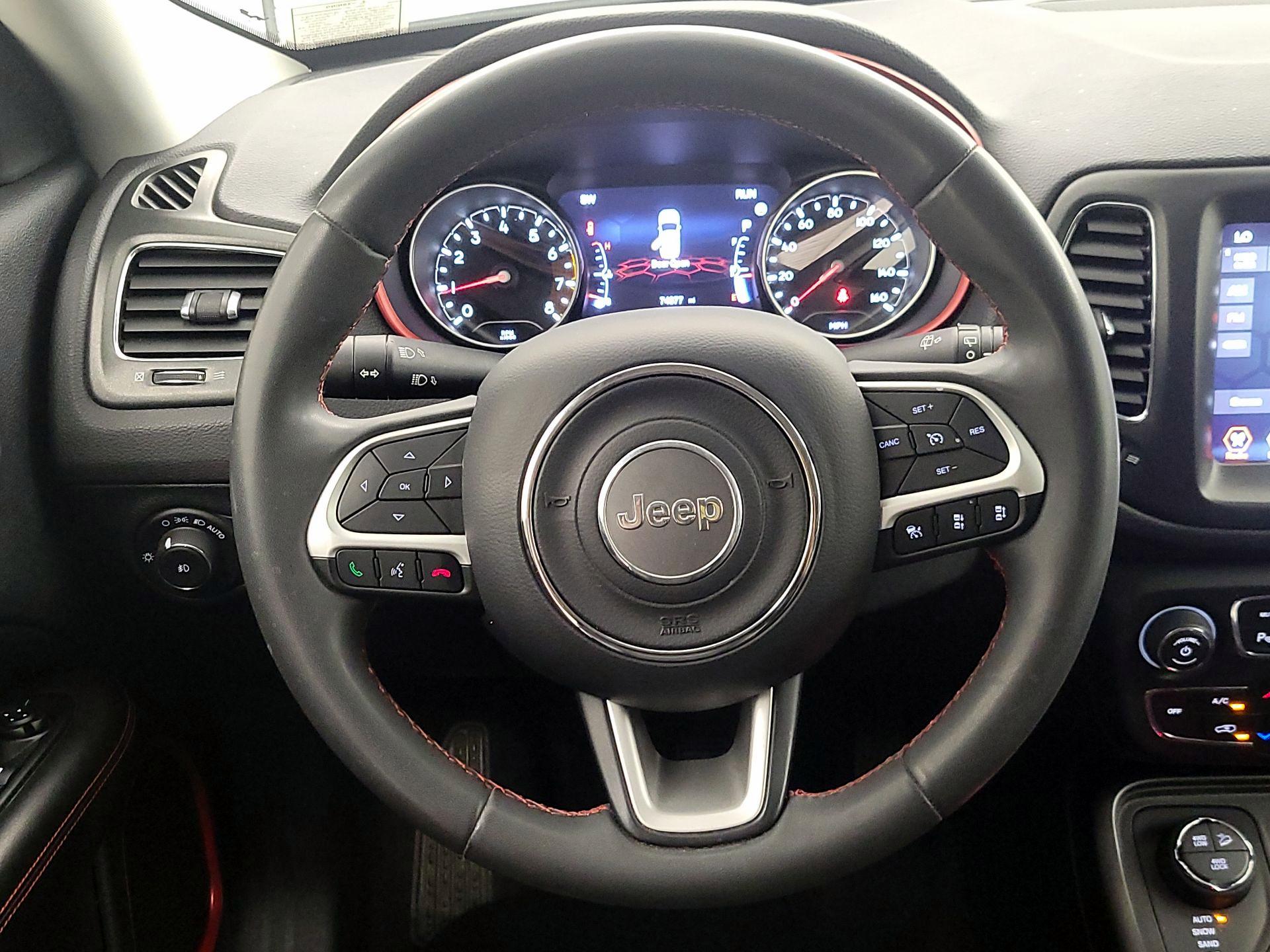 Thumbnail: 2021 Jeep Compass - 10