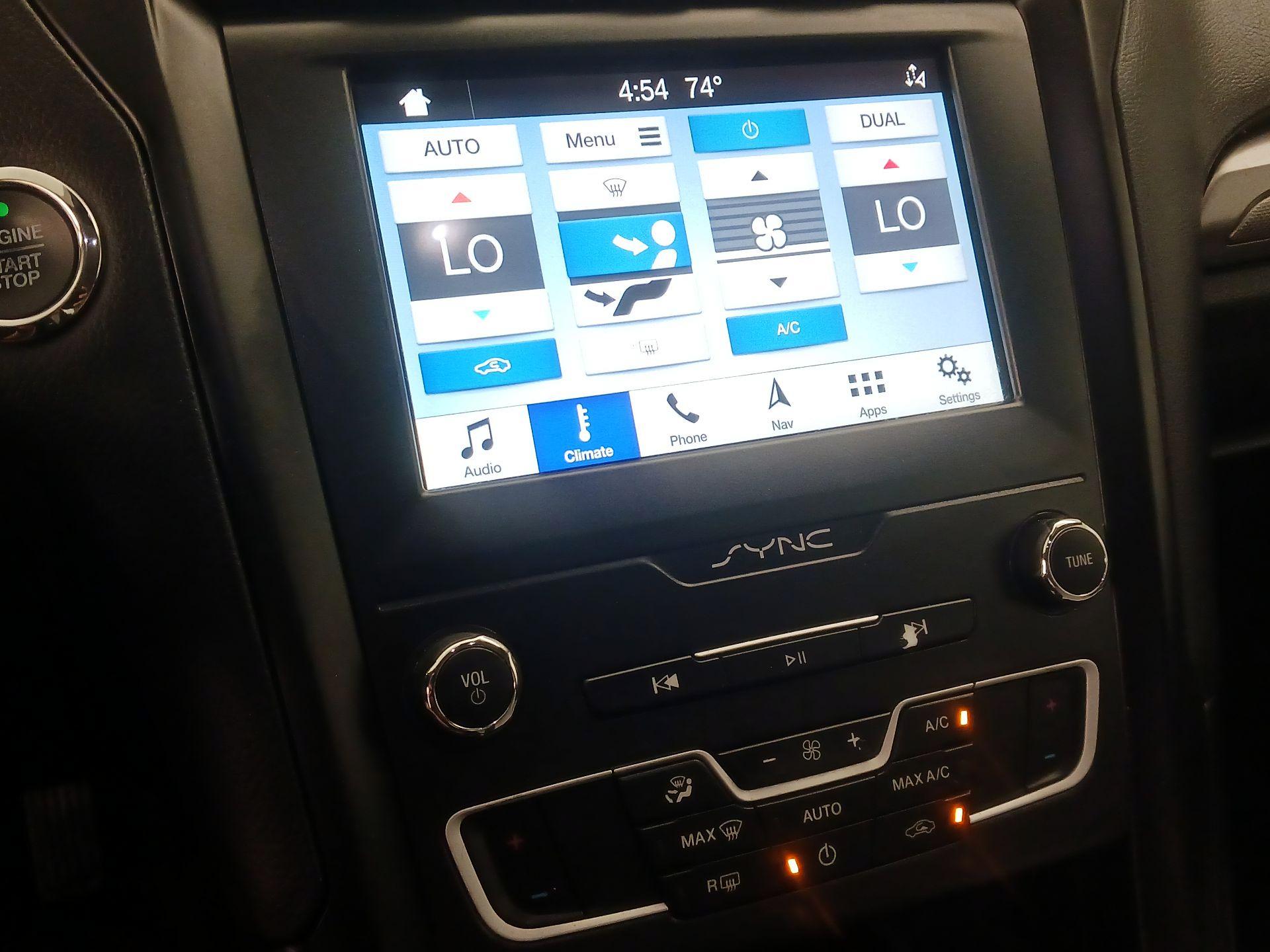 Thumbnail: 2019 Ford Fusion - 17