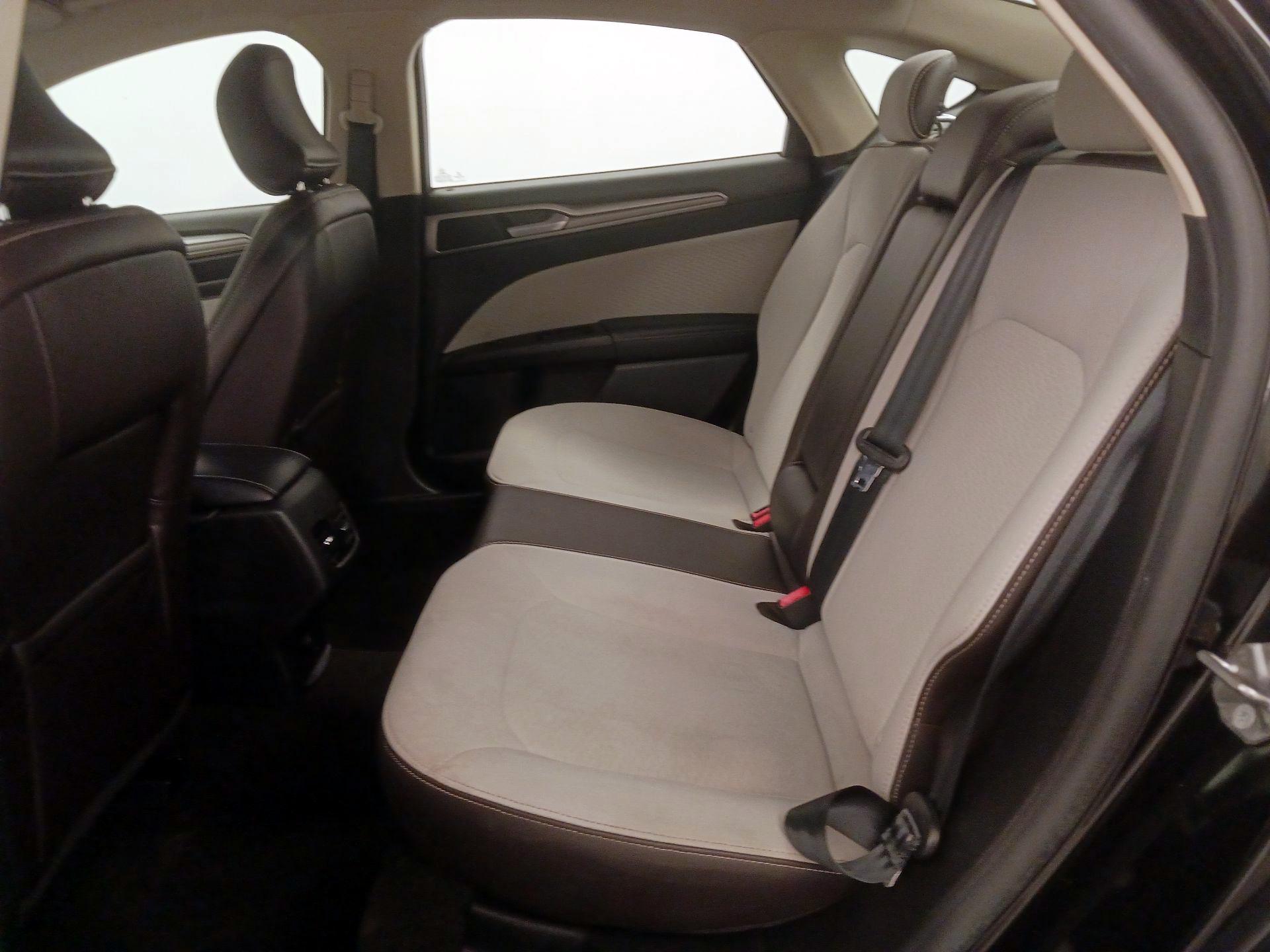 Thumbnail: 2019 Ford Fusion - 20