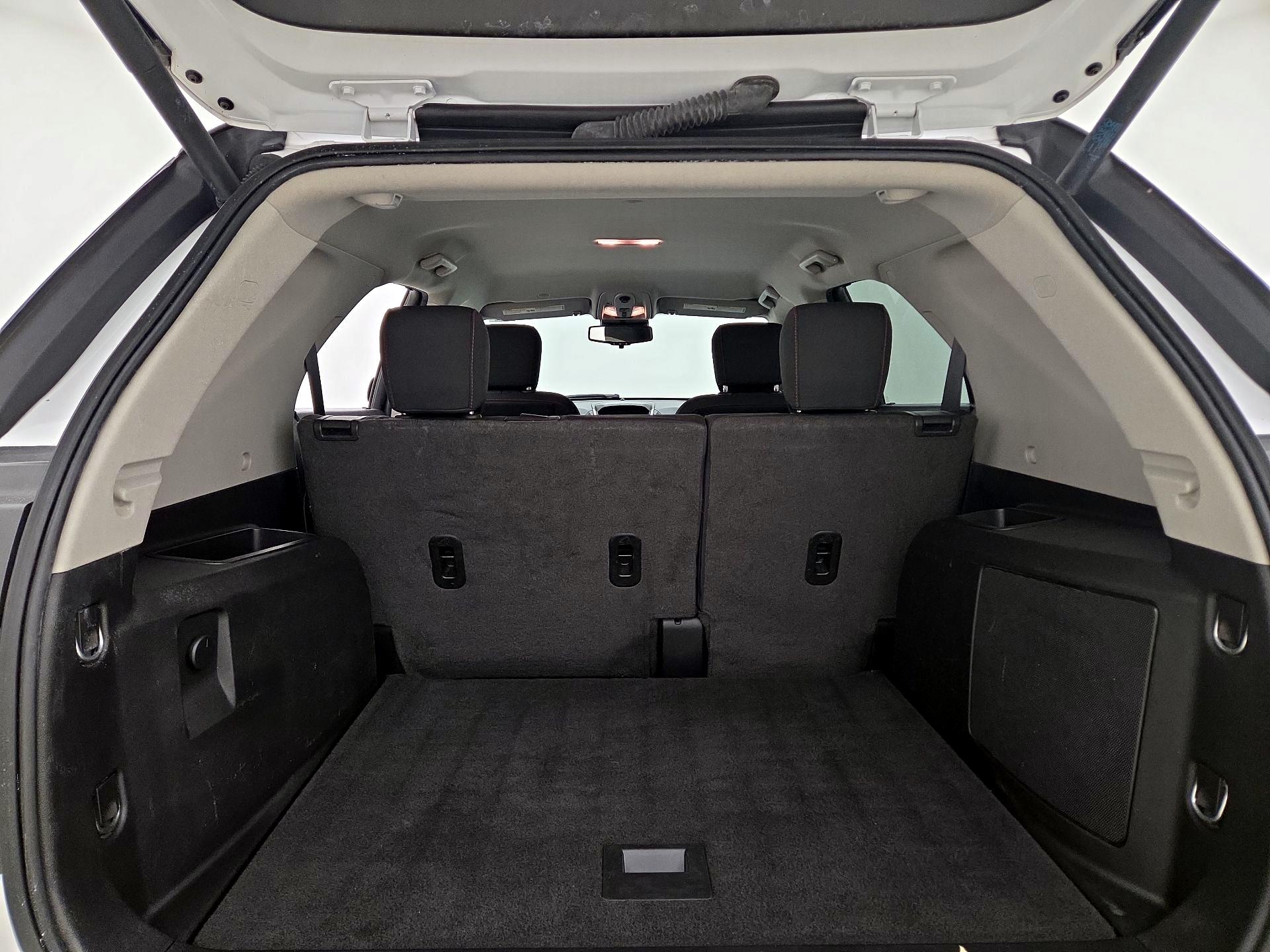 Thumbnail: 2016 Chevrolet Equinox - 18