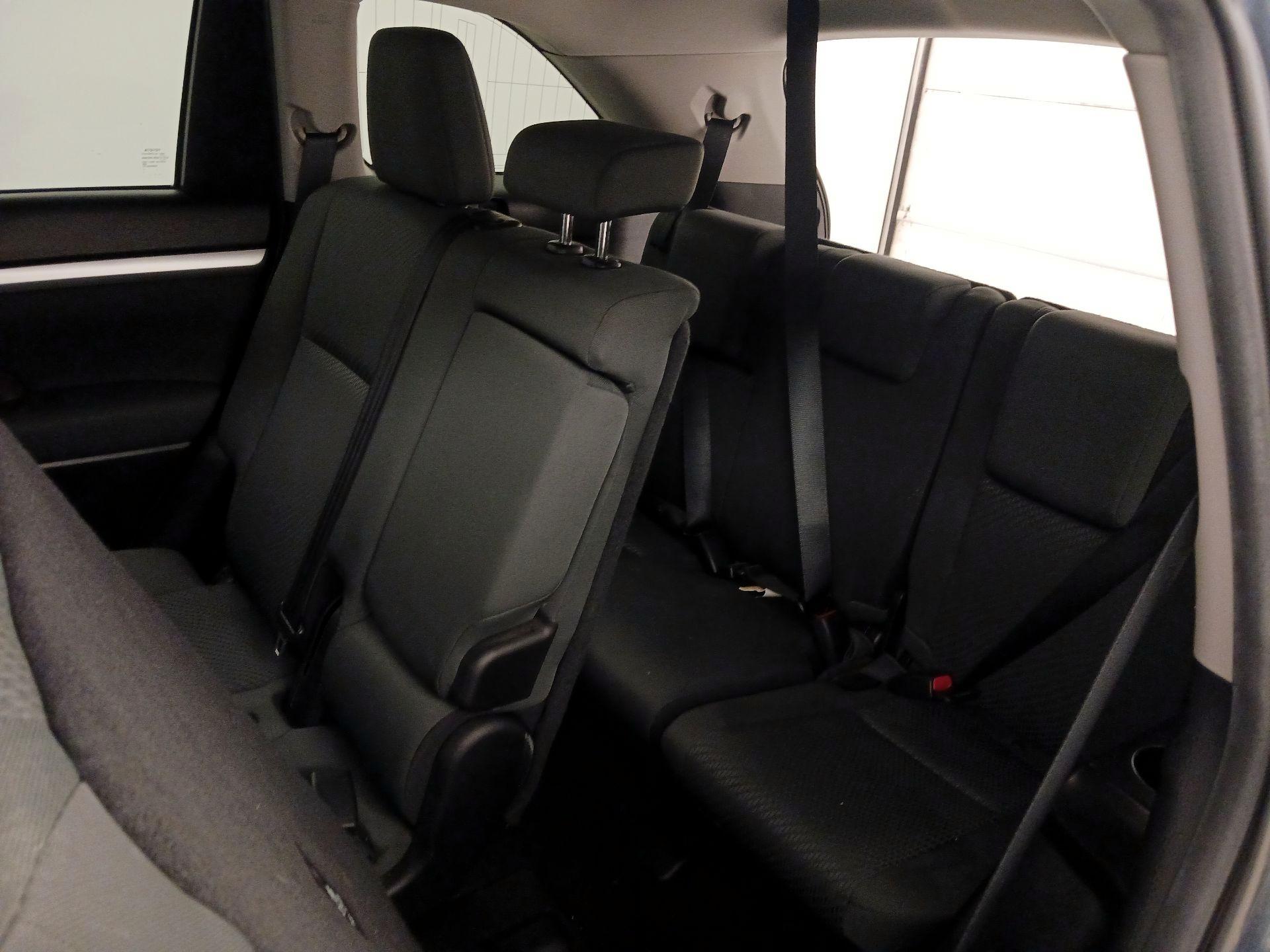 Thumbnail: 2019 Toyota Highlander - 20