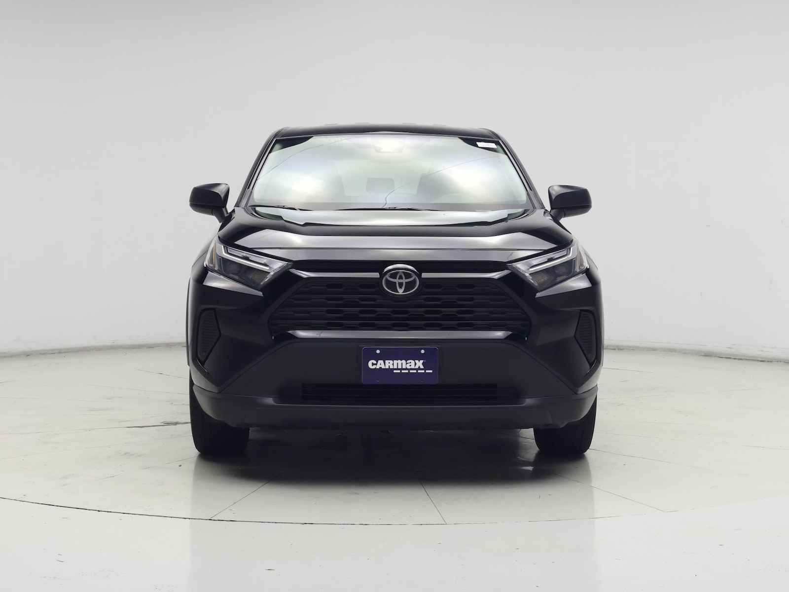 2023 Toyota RAV4 LE - Photo 6