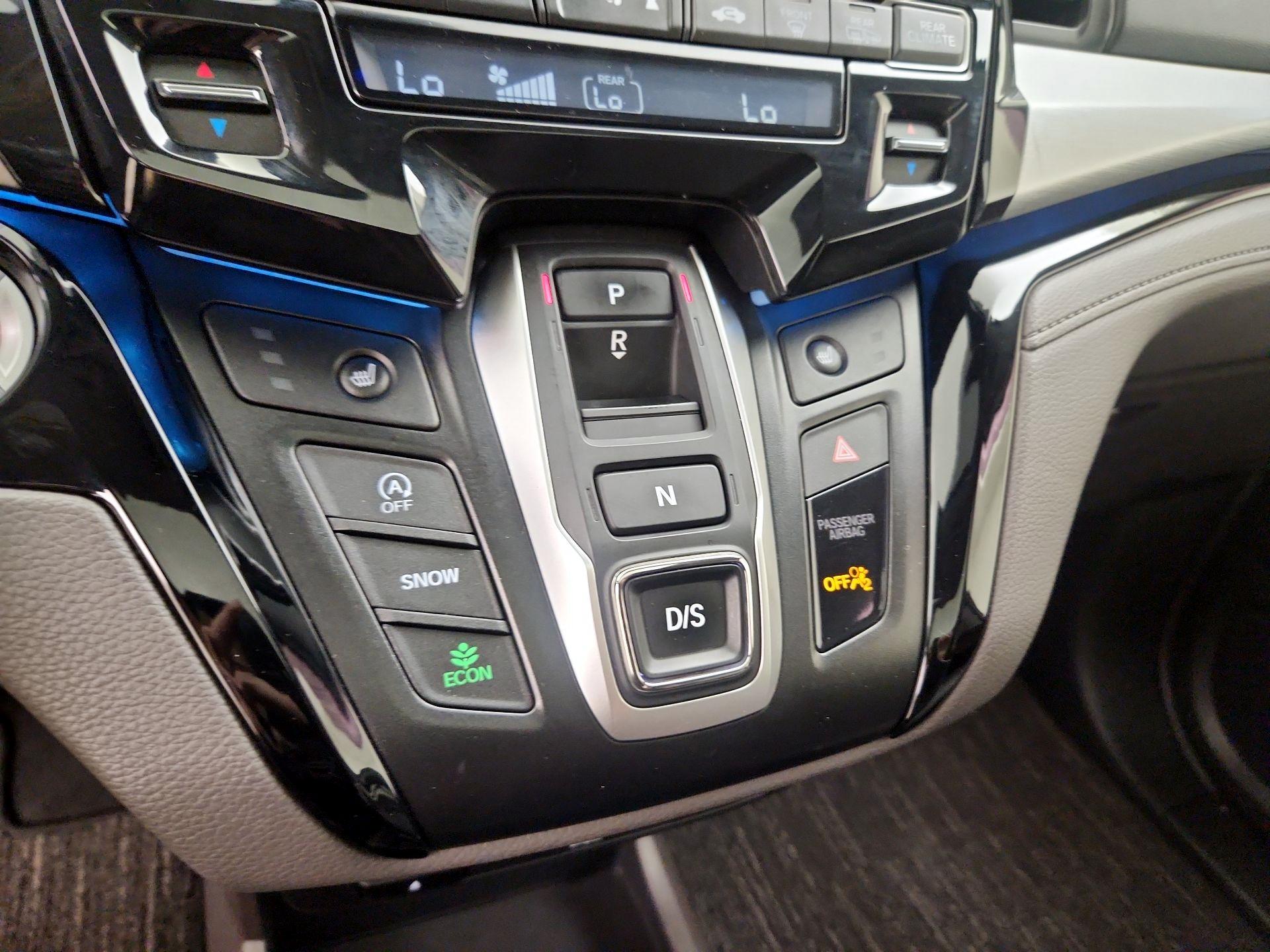 Thumbnail: 2021 Honda Odyssey - 17