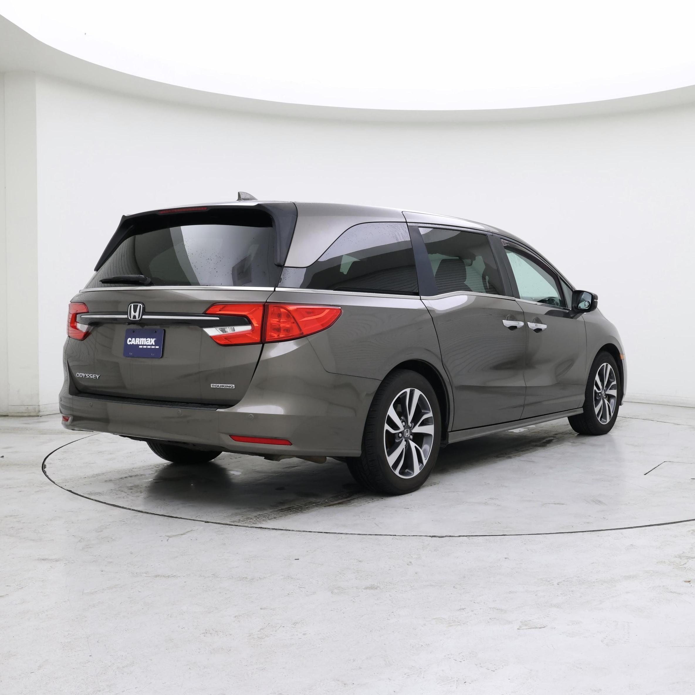 Thumbnail: 2021 Honda Odyssey - 8