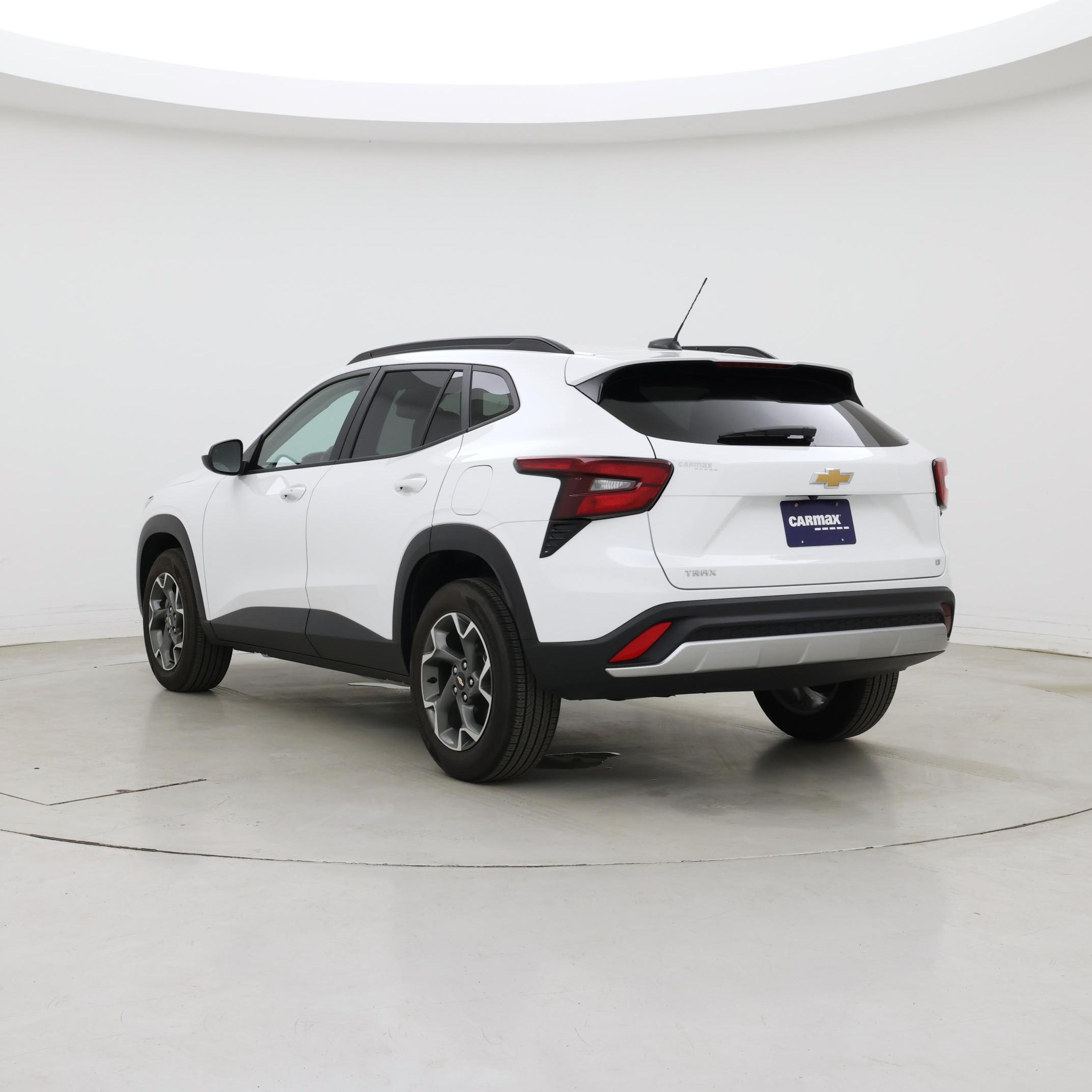 Thumbnail: 2024 Chevrolet Trax - 2
