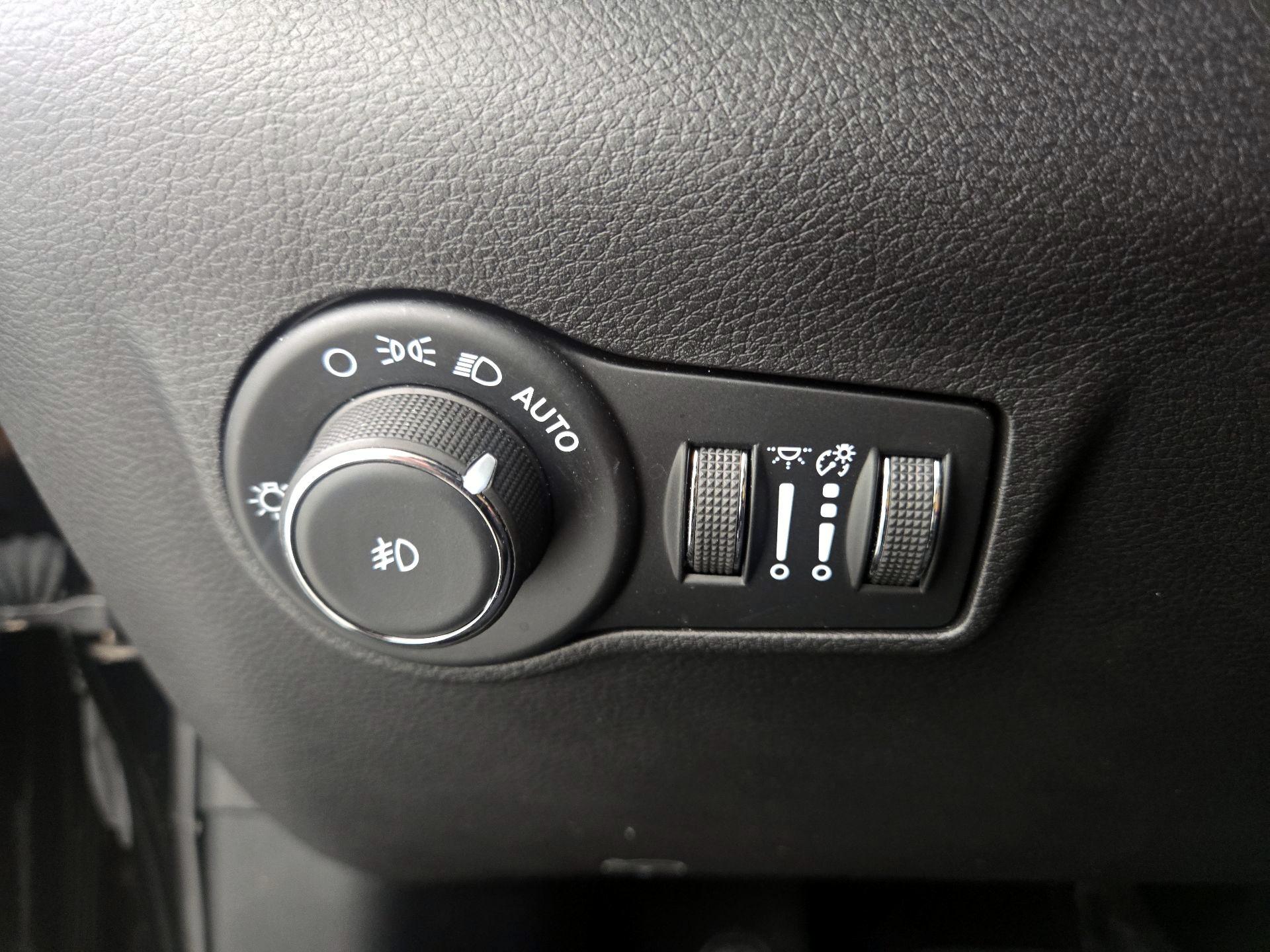 Thumbnail: 2024 Jeep Compass - 13