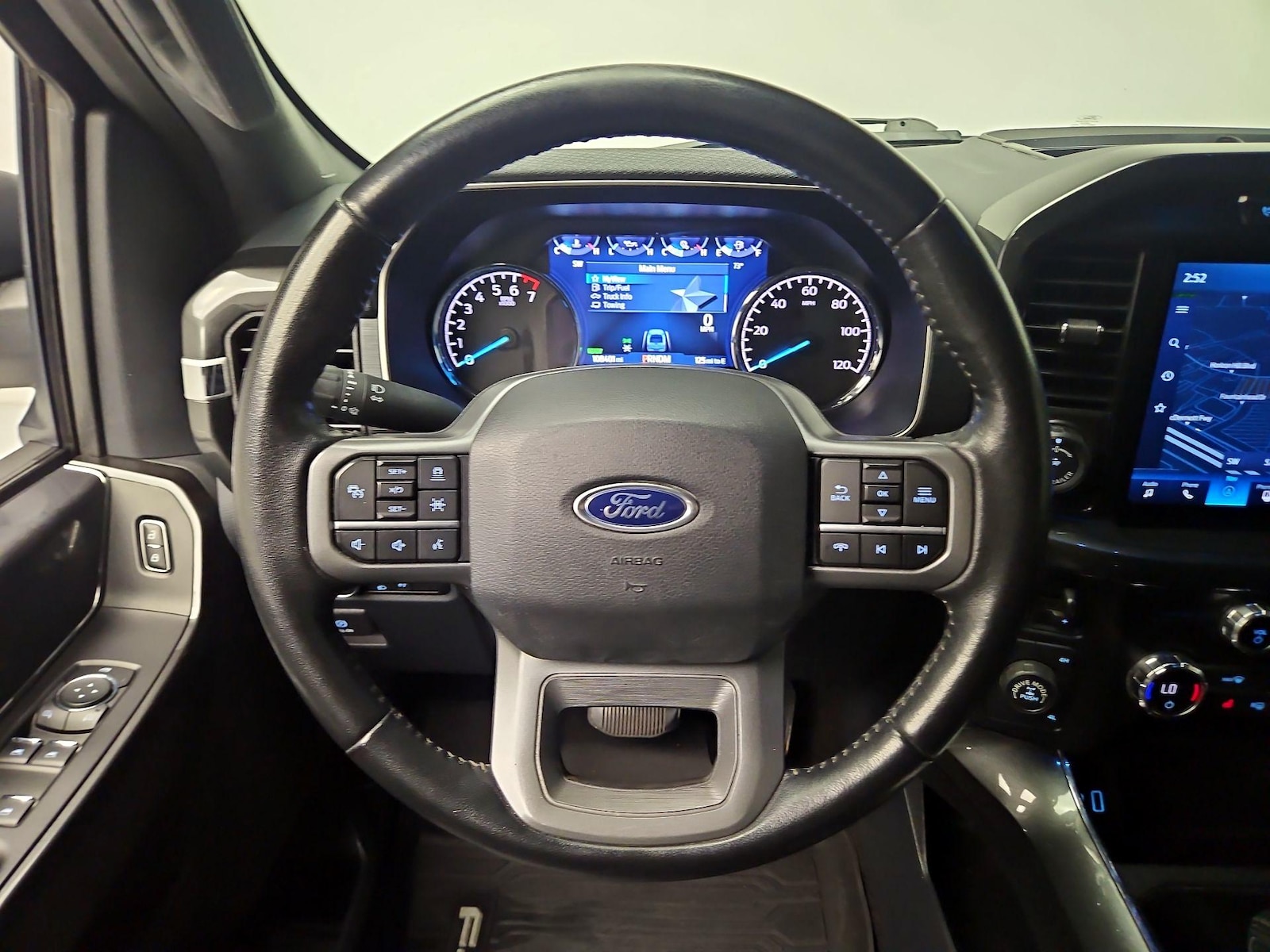 2021 Ford F-150 XLT - Photo 11