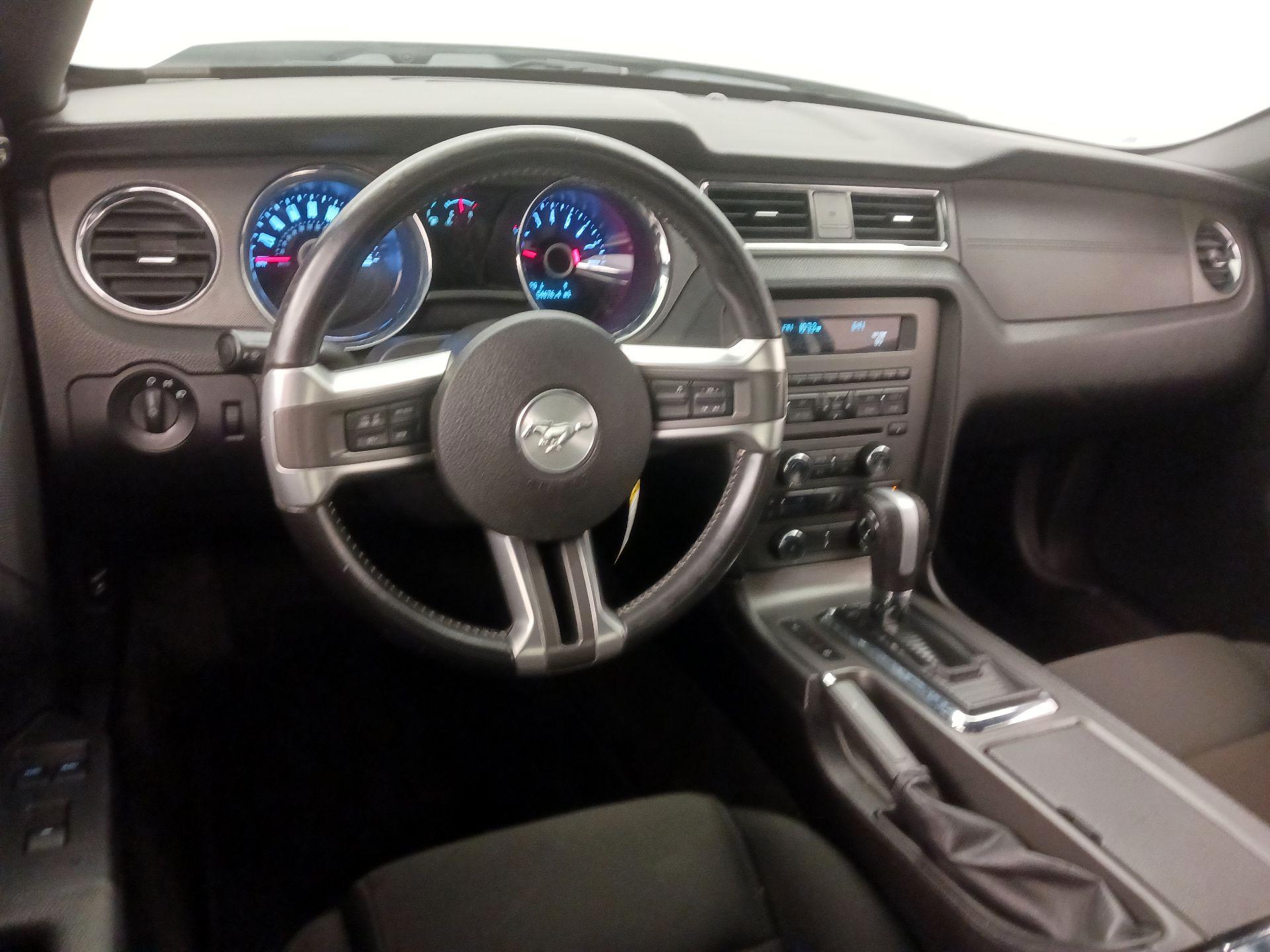 Thumbnail: 2014 Ford Mustang - 9