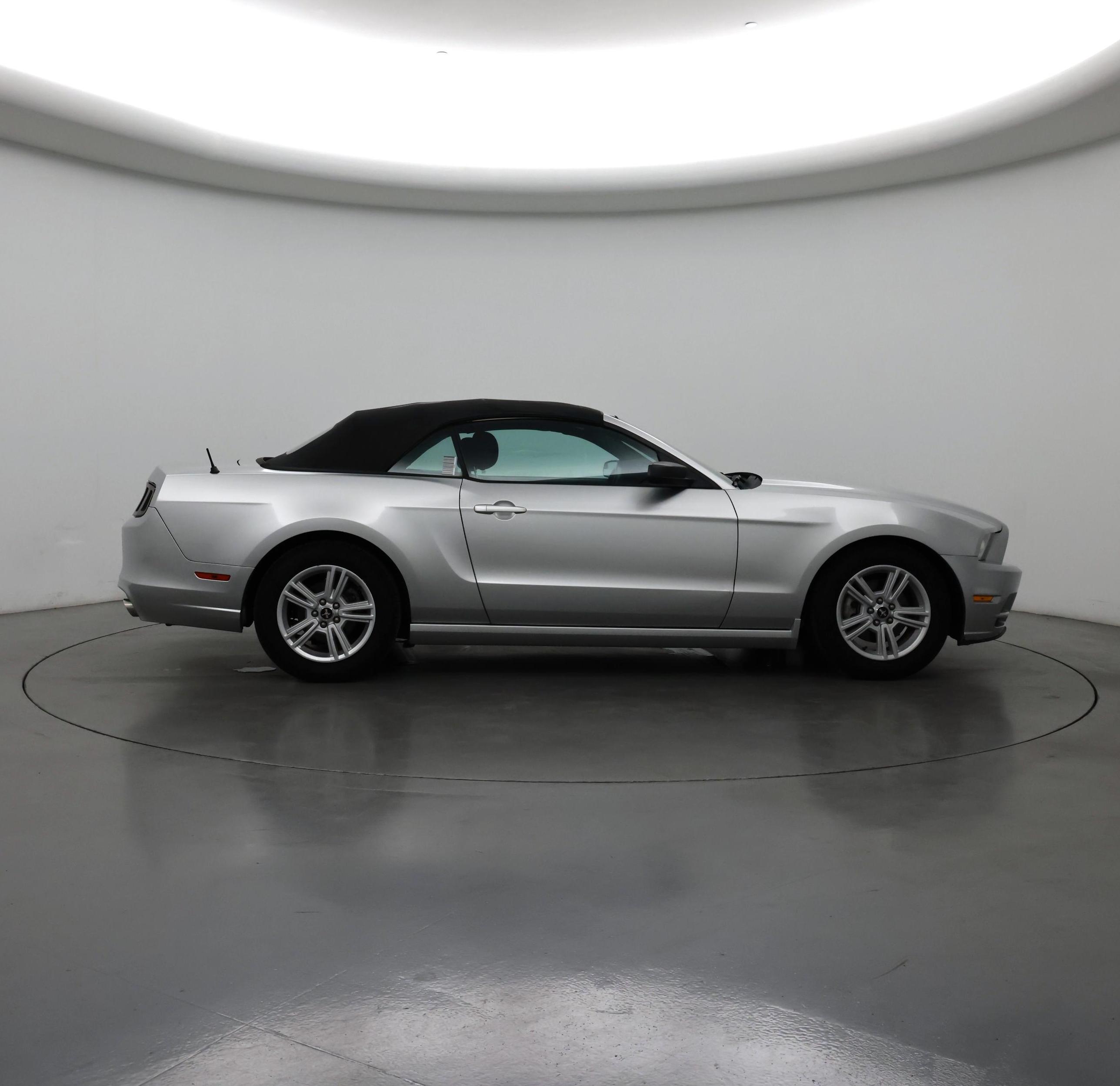 Thumbnail: 2014 Ford Mustang - 7