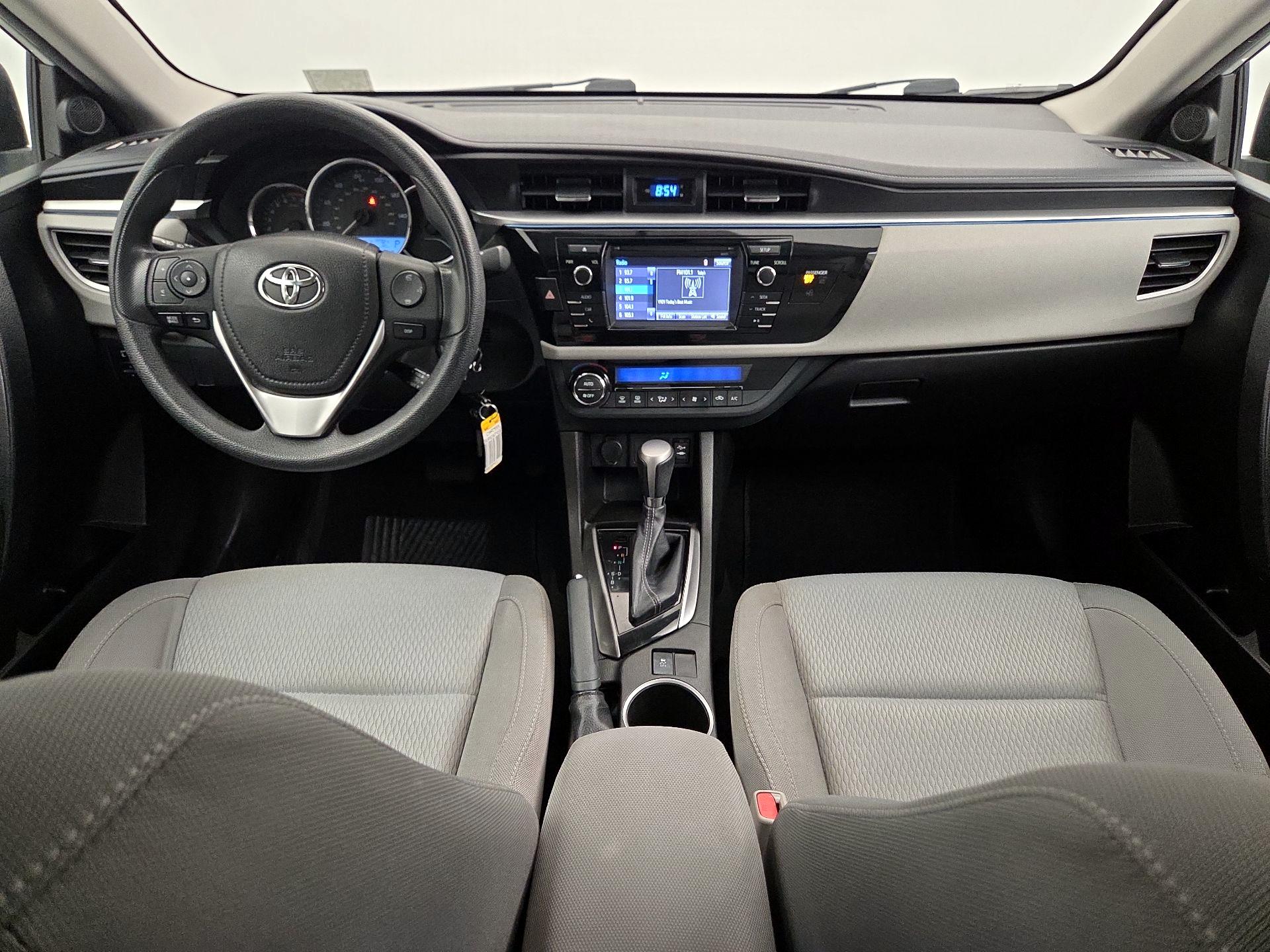 Thumbnail: 2016 Toyota Corolla - 9