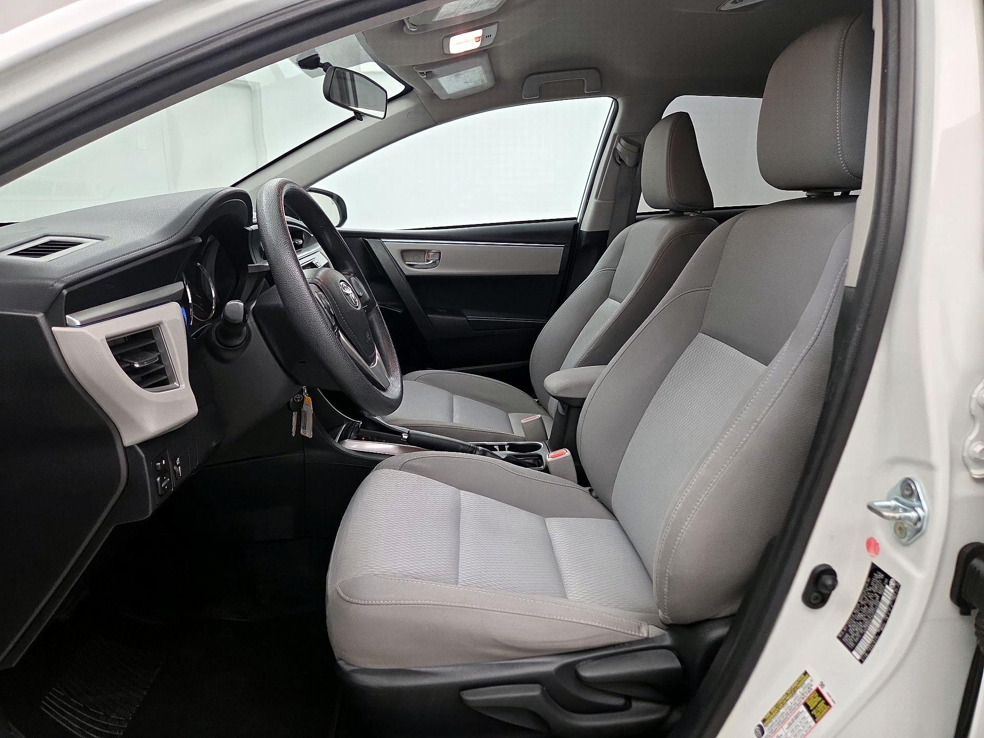 Thumbnail: 2016 Toyota Corolla - 11