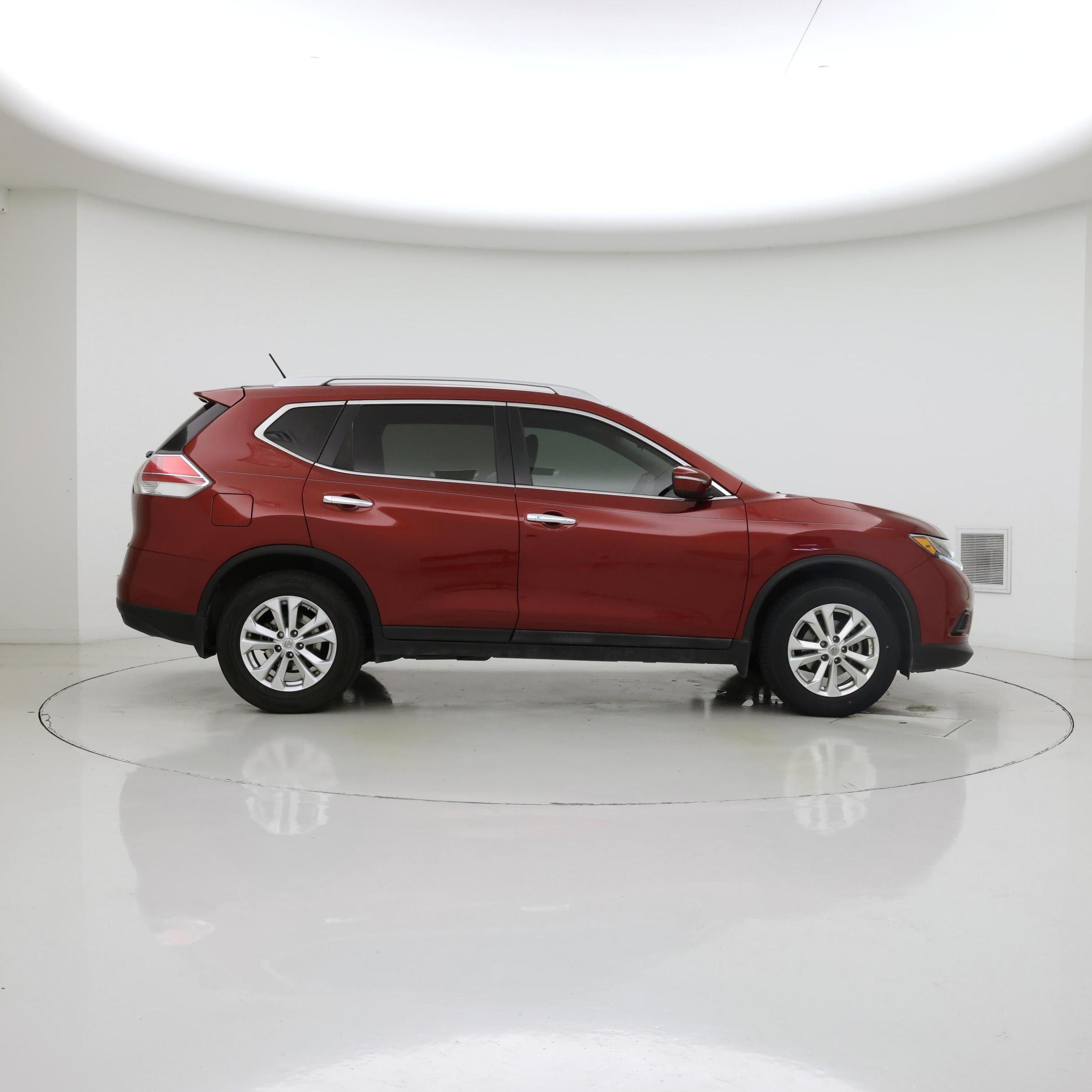 Thumbnail: 2015 Nissan Rogue - 7