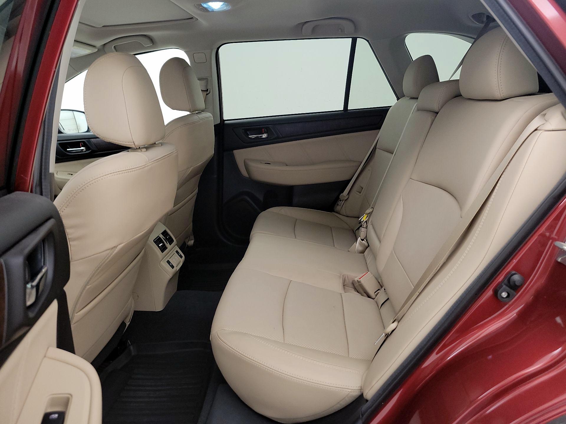 Thumbnail: 2019 Subaru Outback - 18