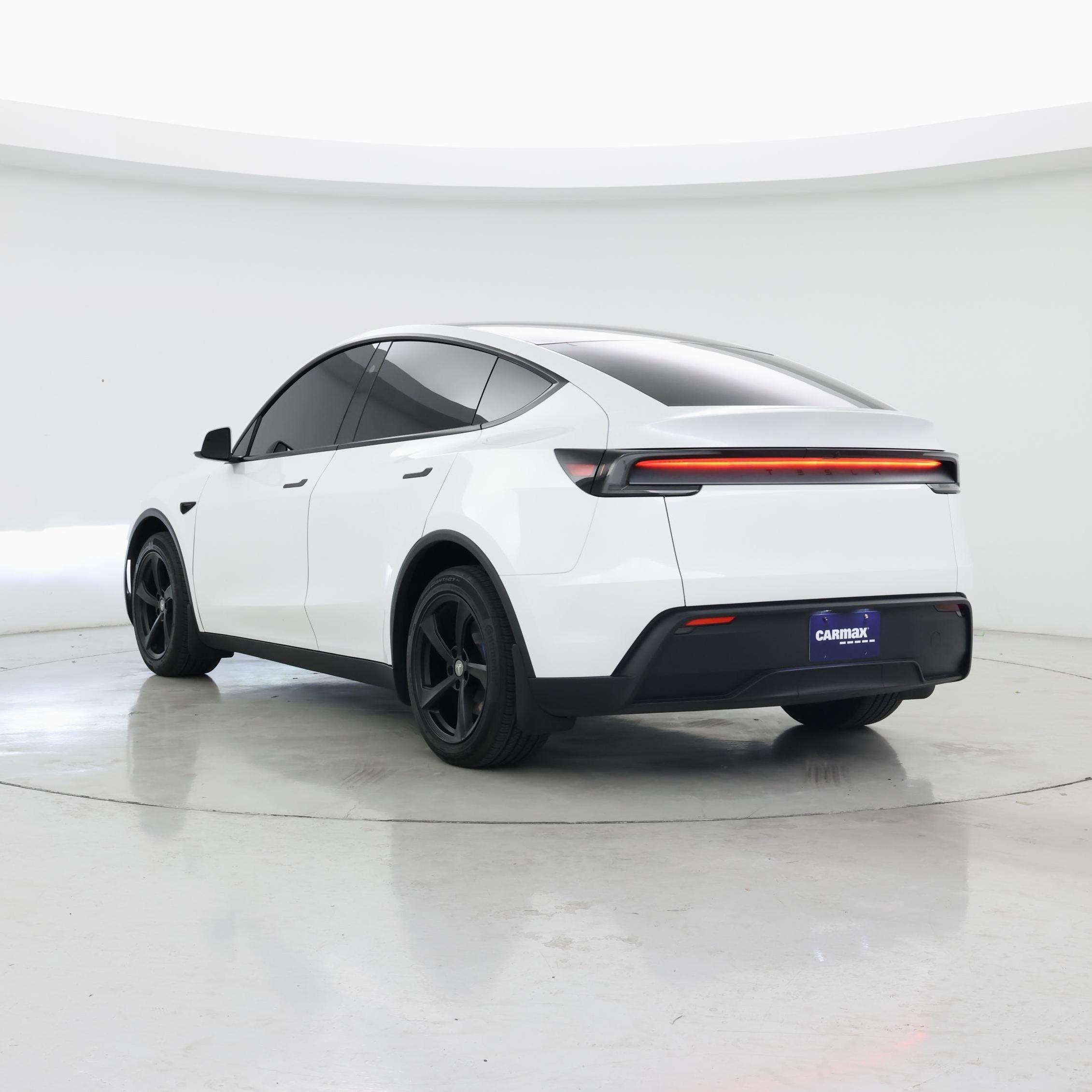 Thumbnail: 2026 Tesla Model Y - 2