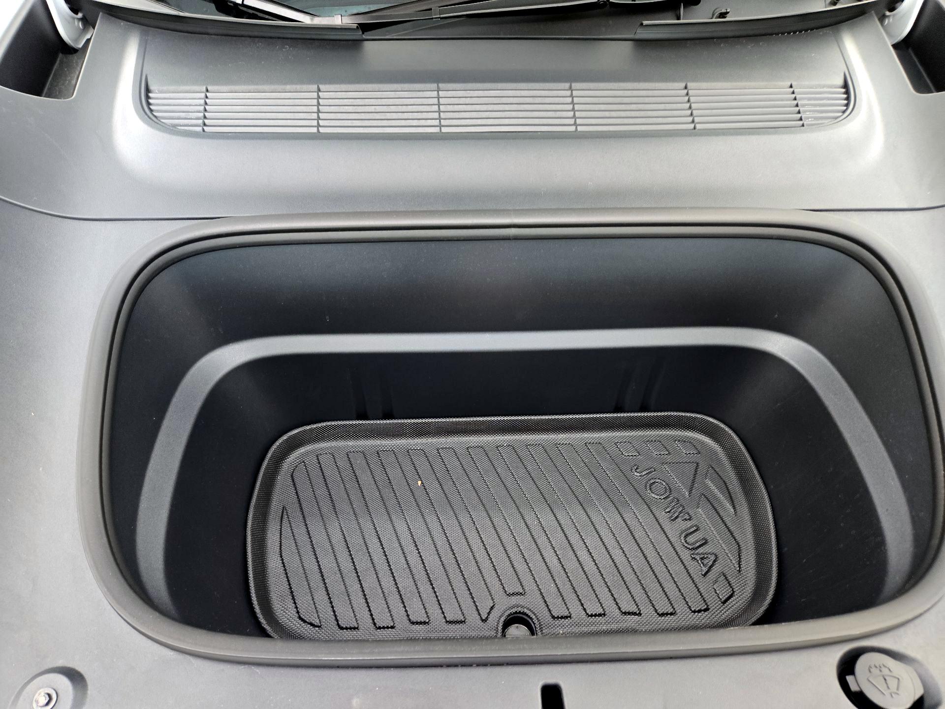 Thumbnail: 2026 Tesla Model Y - 20