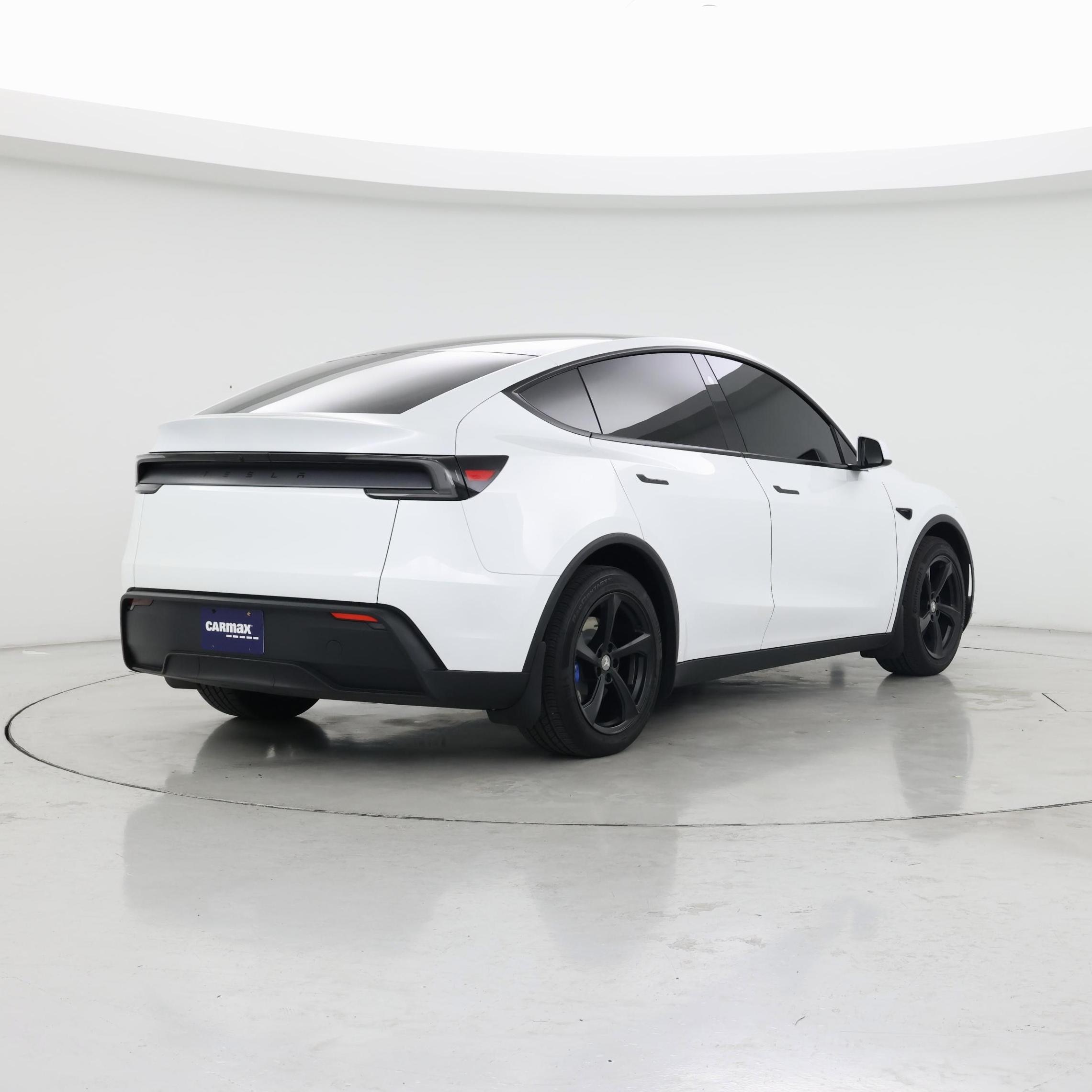 Thumbnail: 2026 Tesla Model Y - 8