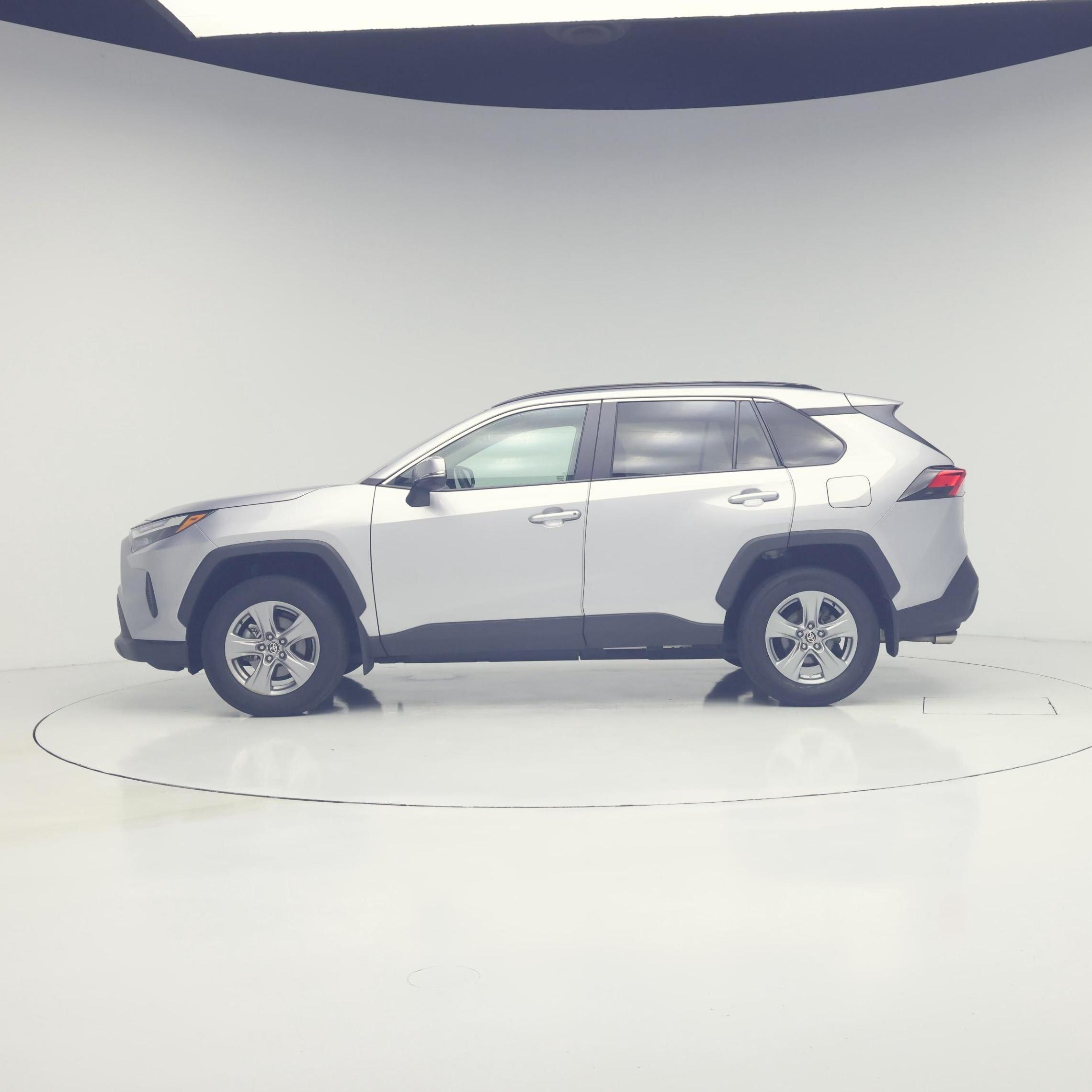 Thumbnail: 2024 Toyota RAV4 - 3