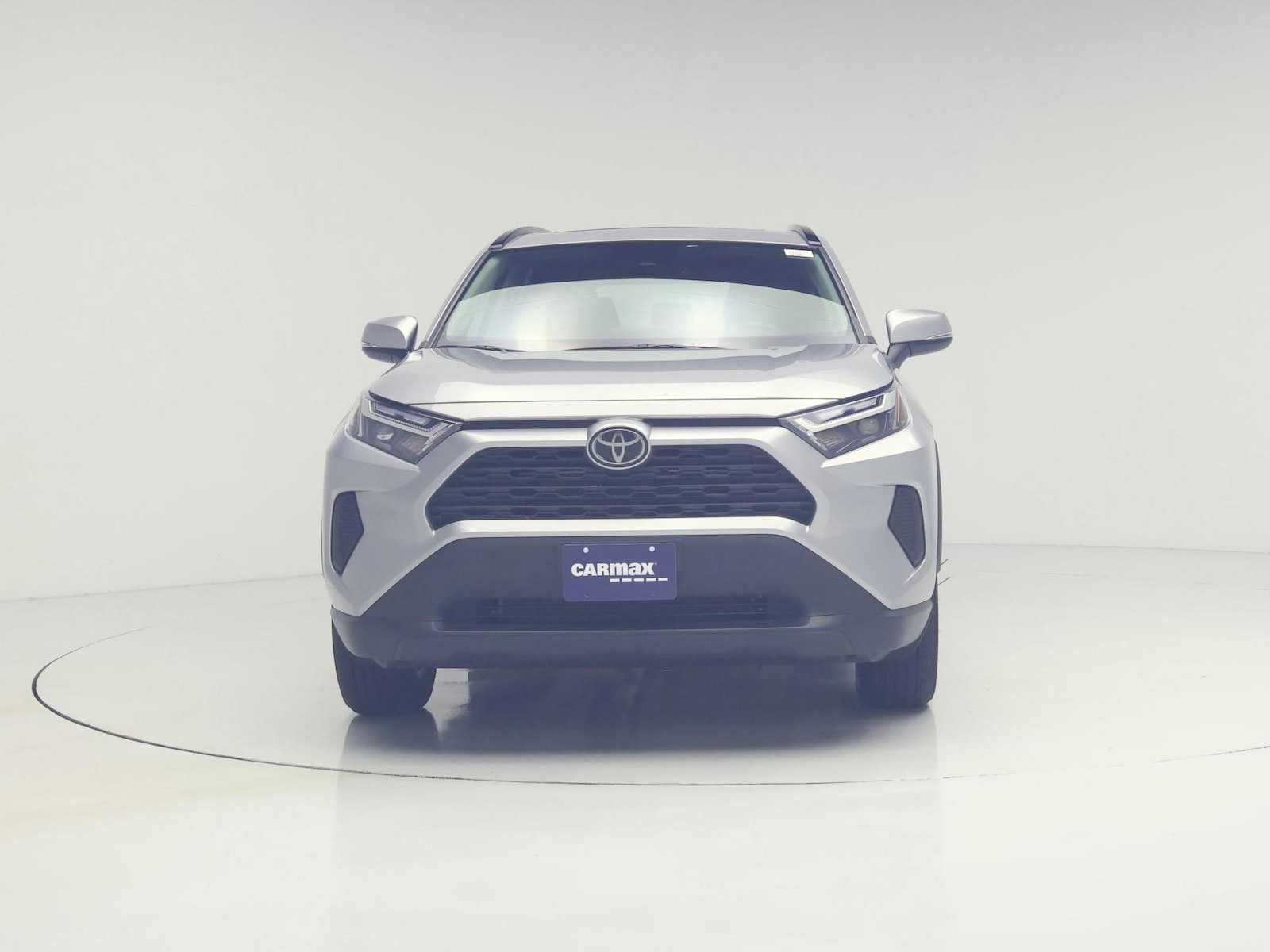 2024 Toyota RAV4 XLE - Photo 6