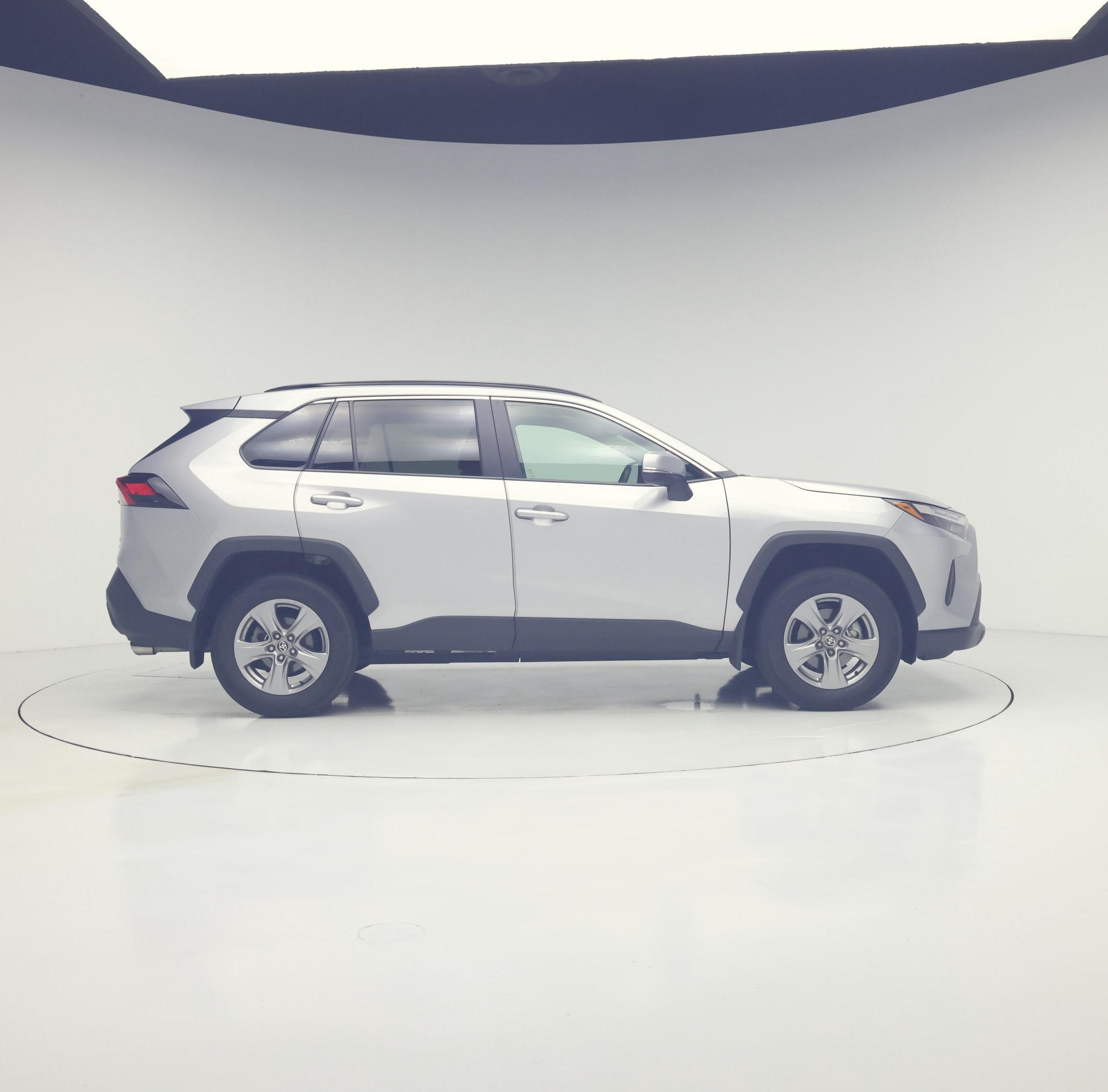 Thumbnail: 2024 Toyota RAV4 - 7