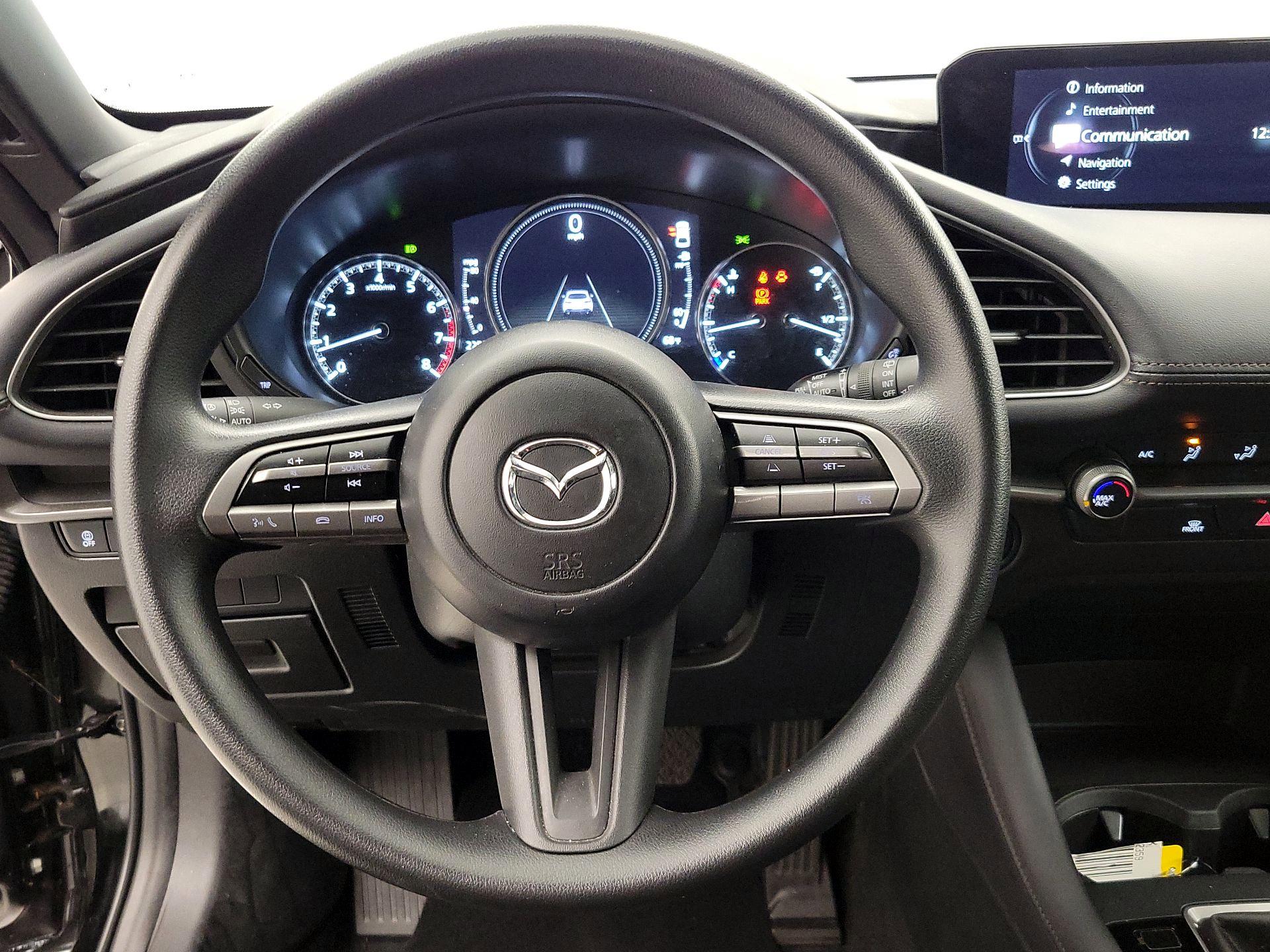 Thumbnail: 2022 Mazda Mazda3 - 10
