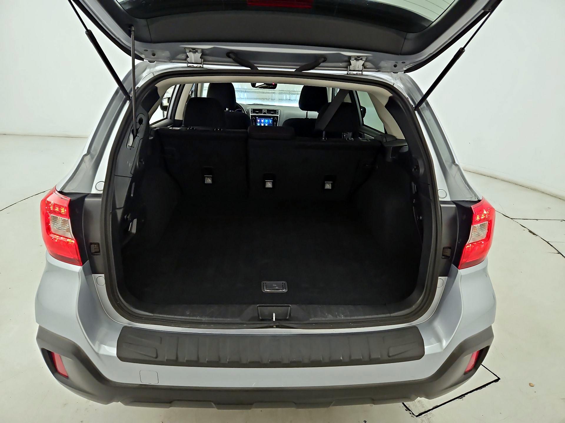 Thumbnail: 2018 Subaru Outback - 20