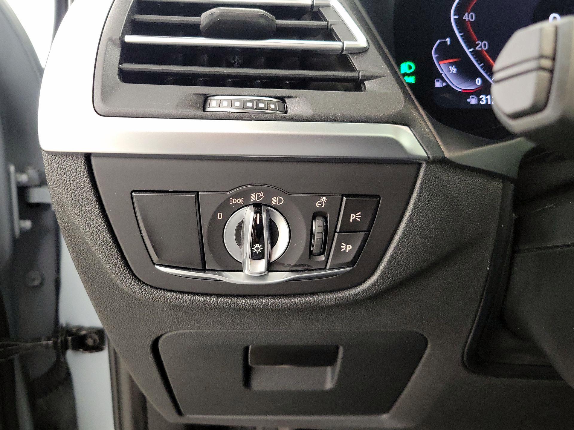 Thumbnail: 2023 BMW X3 - 13