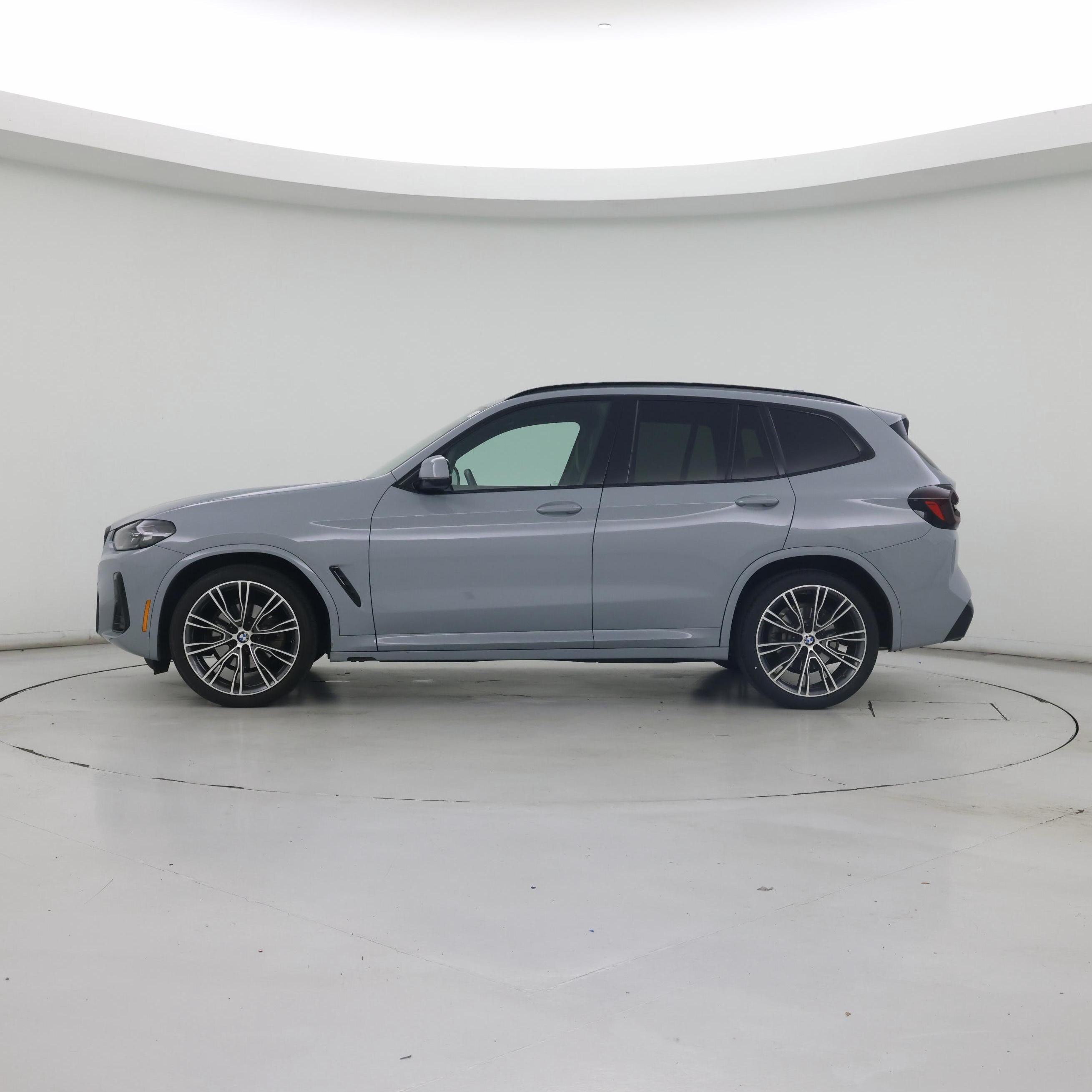 Thumbnail: 2023 BMW X3 - 3