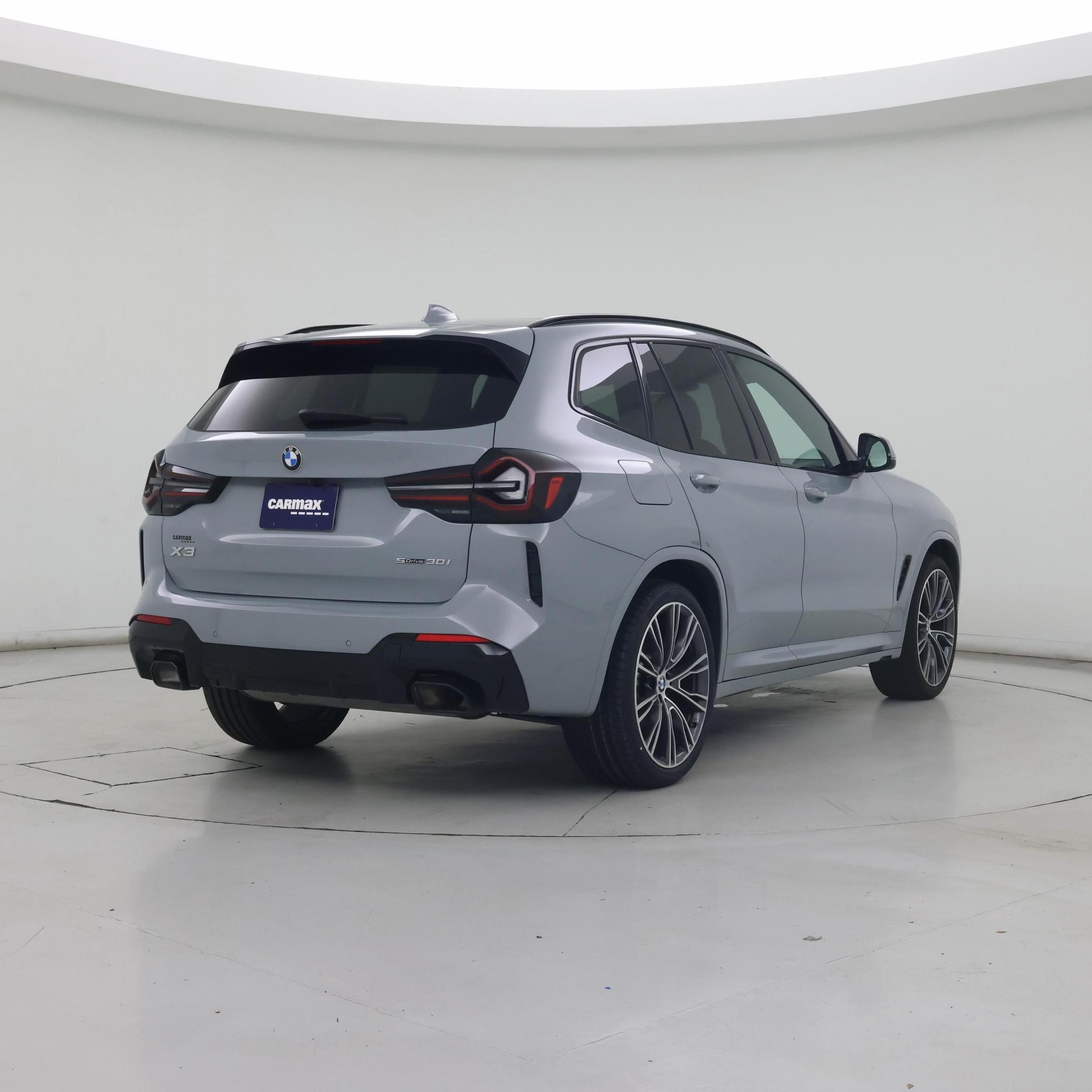 Thumbnail: 2023 BMW X3 - 8