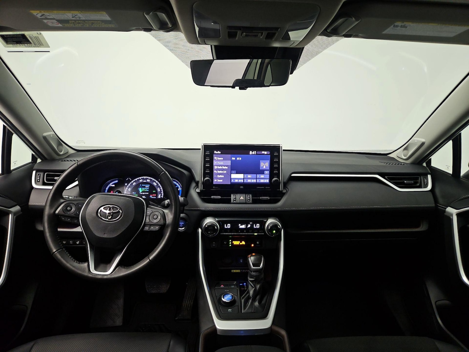 2022 Toyota RAV4 Limited - Photo 10
