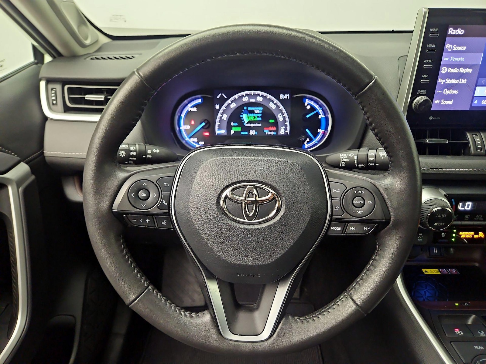2022 Toyota RAV4 Limited - Photo 11