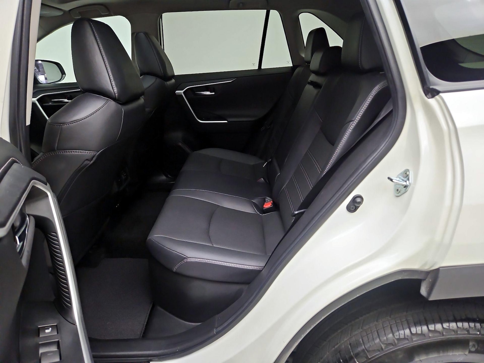 2022 Toyota RAV4 Limited - Photo 21