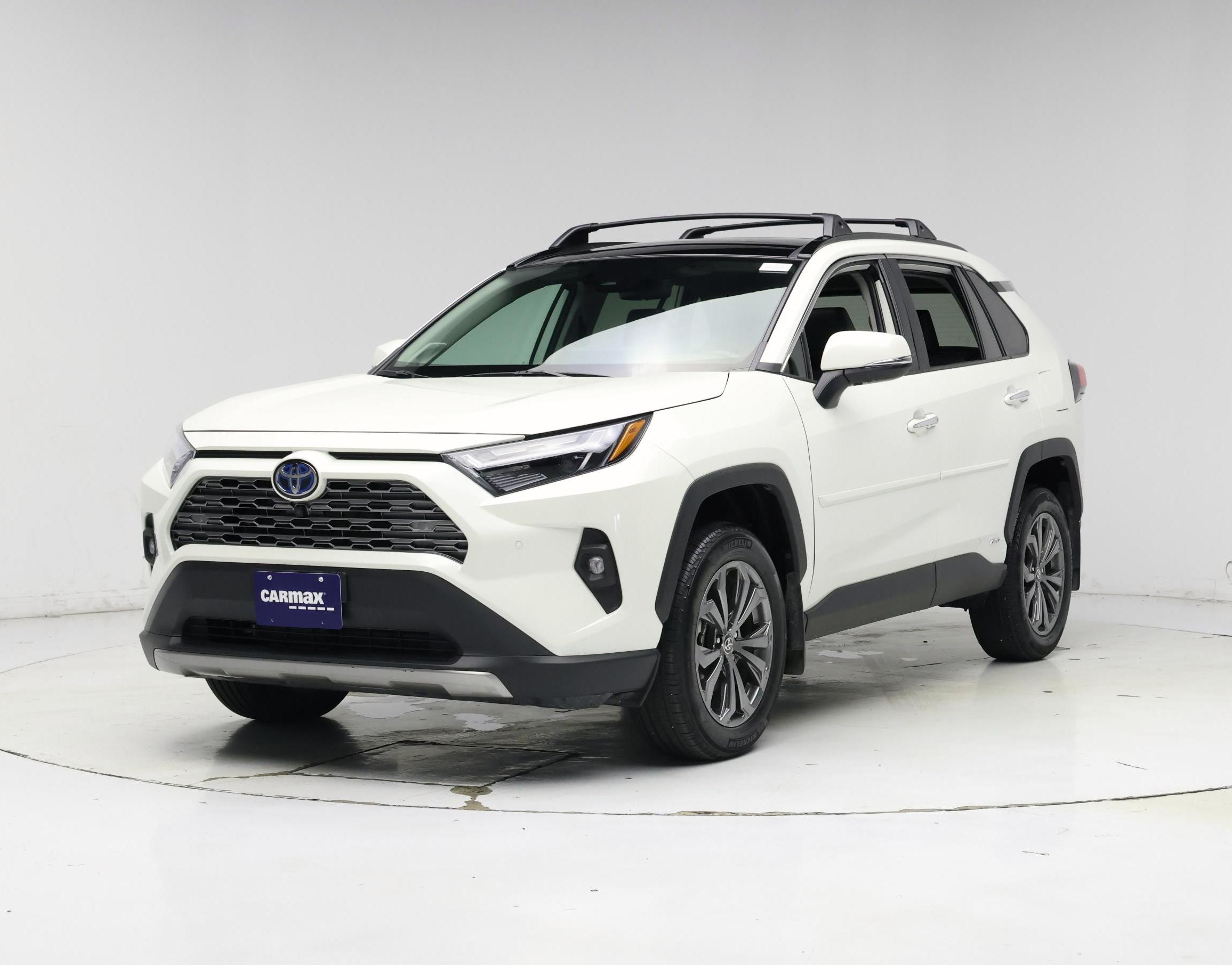Thumbnail: 2022 Toyota RAV4 - 4