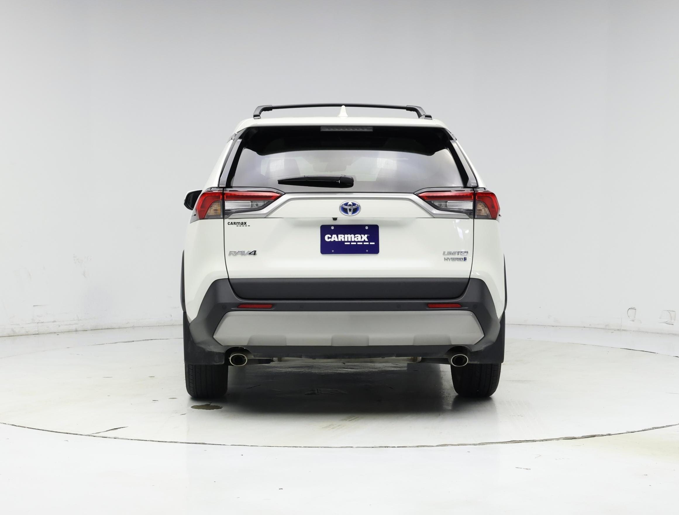 Thumbnail: 2022 Toyota RAV4 - 6