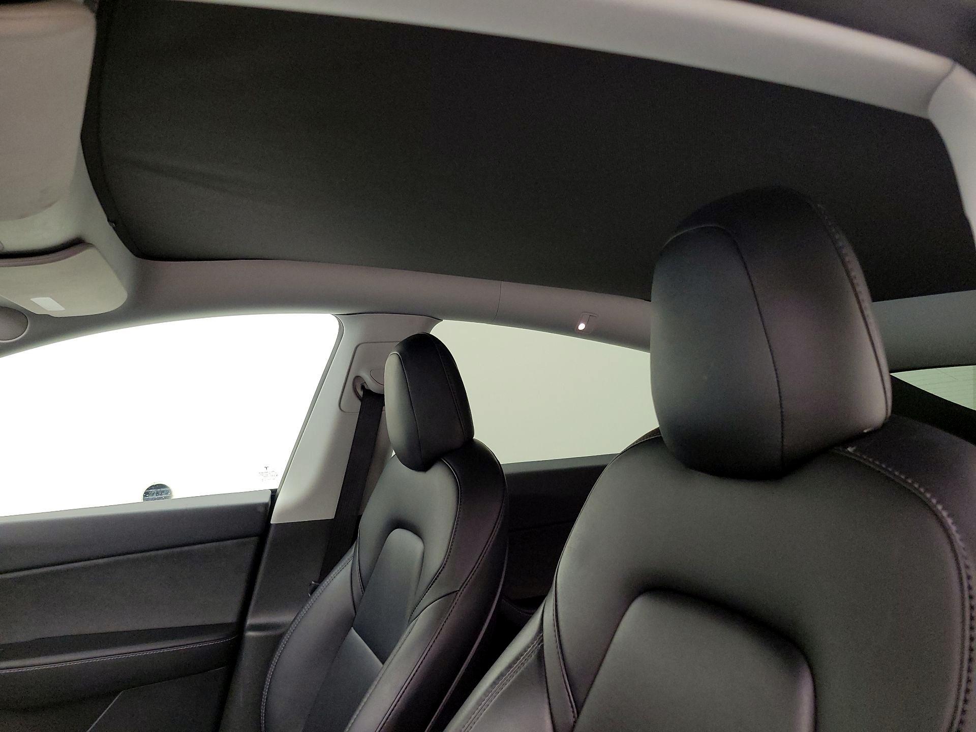 Thumbnail: 2021 Tesla Model Y - 19