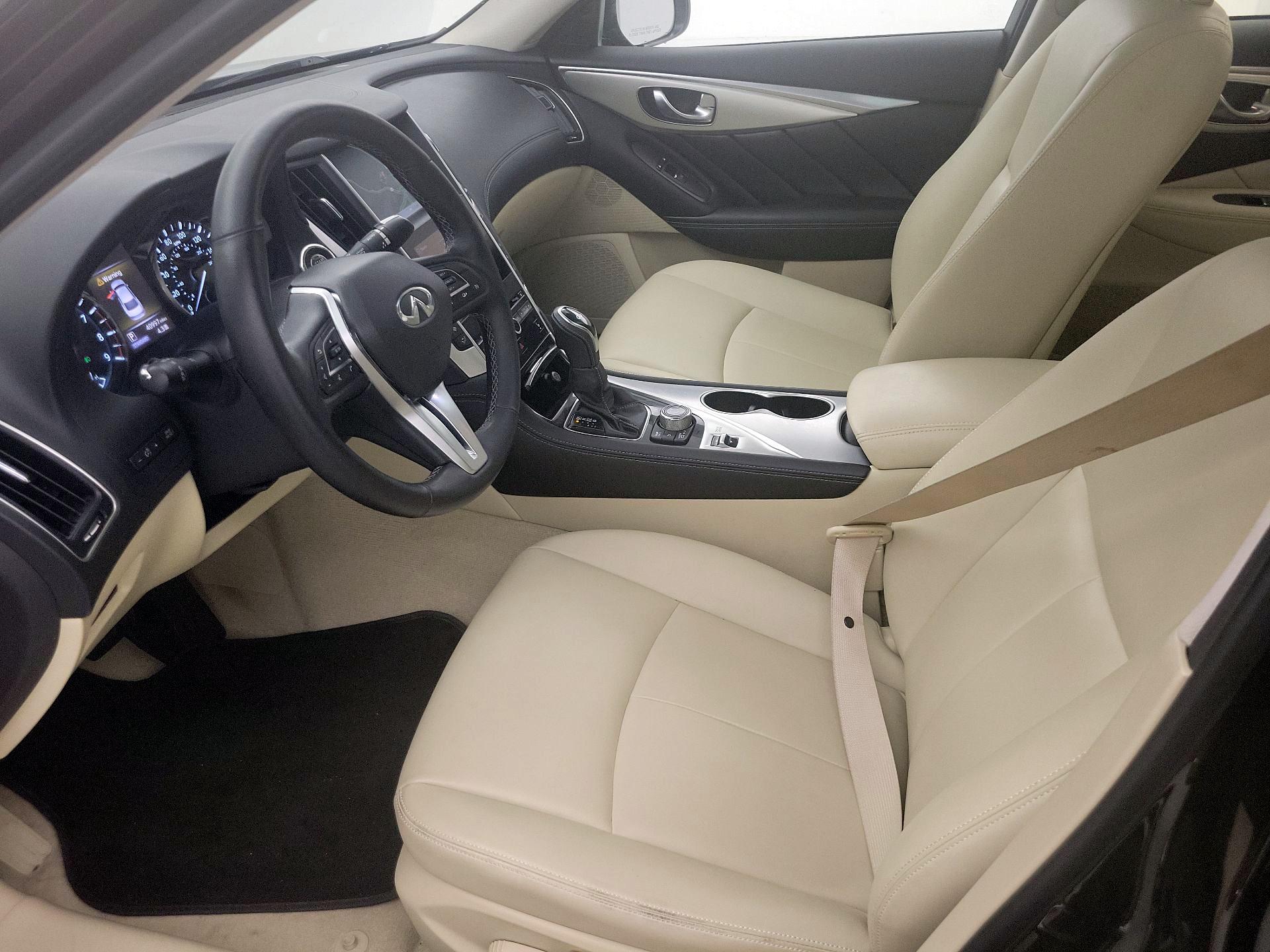 Thumbnail: 2020 INFINITI Q50 - 11