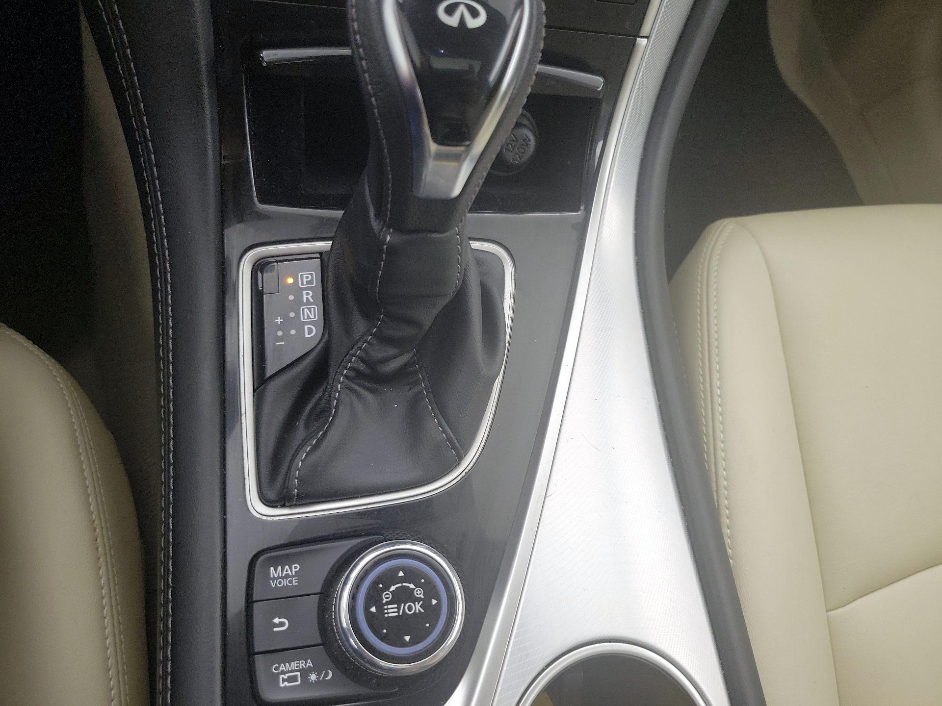 Thumbnail: 2020 INFINITI Q50 - 18